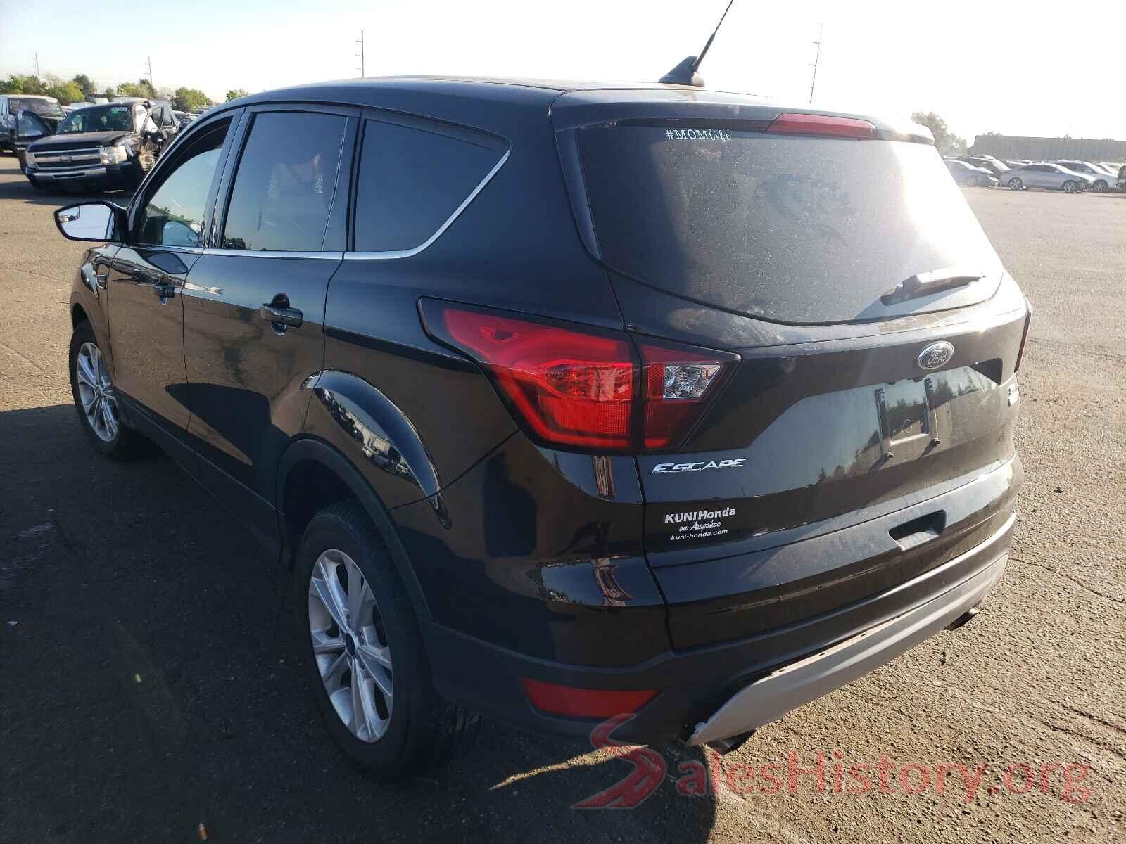 1FMCU9G90KUB83398 2019 FORD ESCAPE