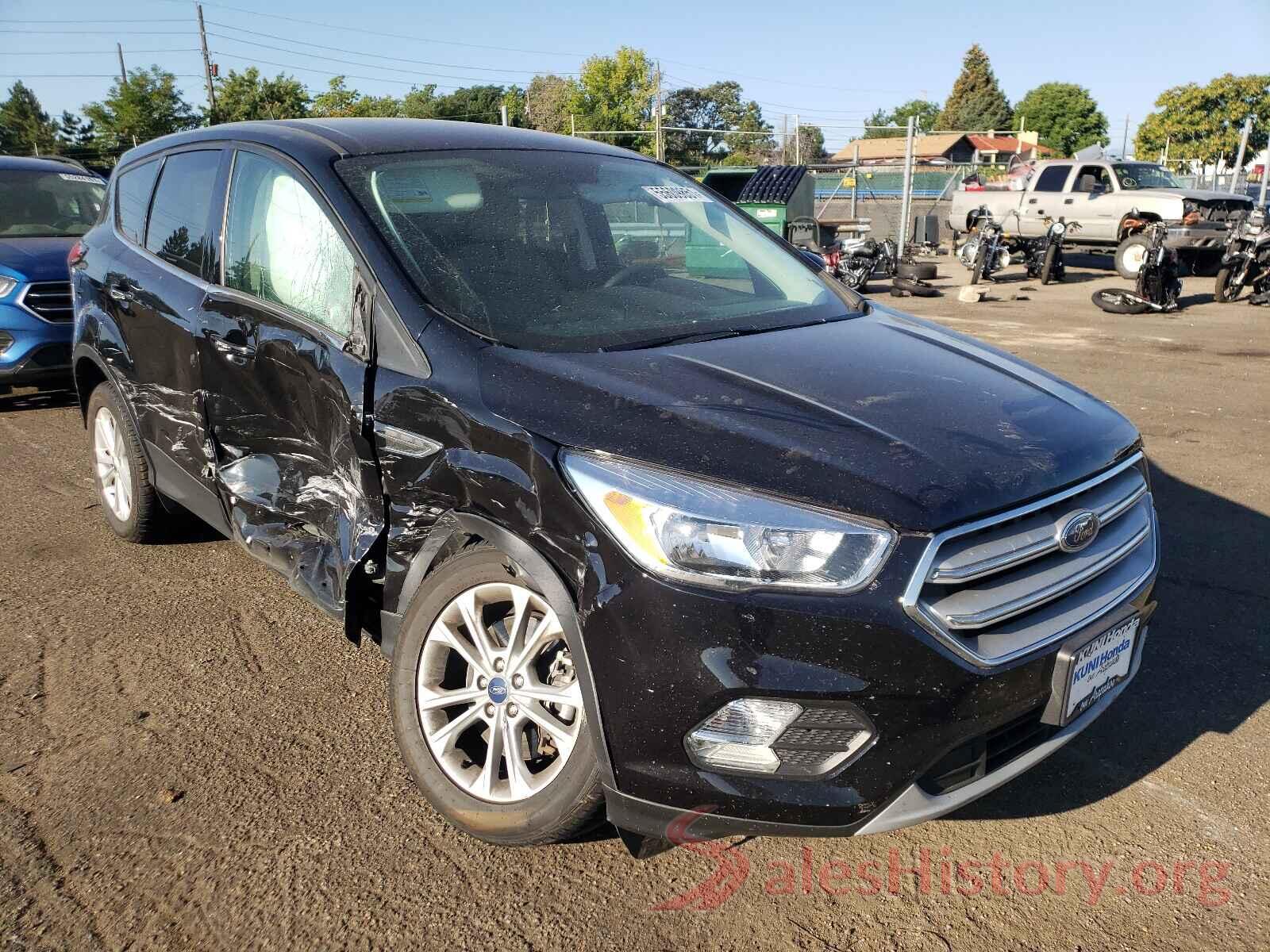 1FMCU9G90KUB83398 2019 FORD ESCAPE