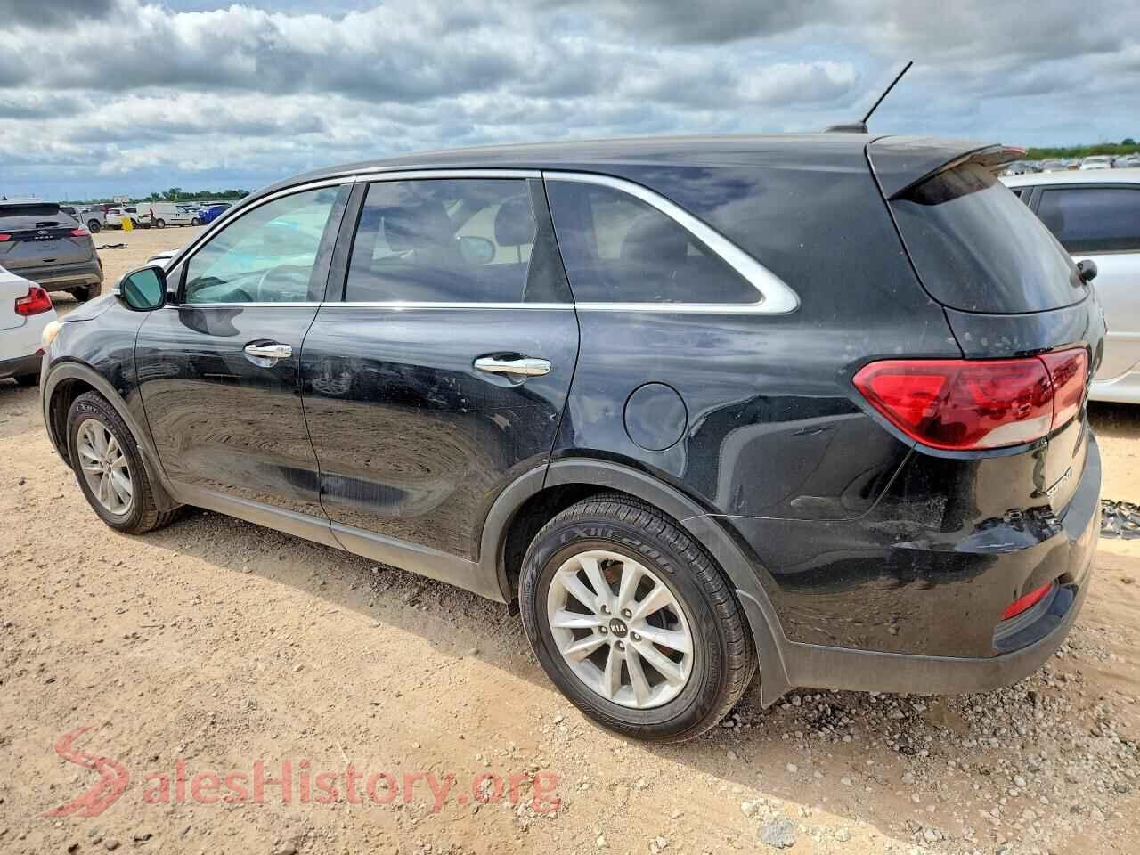 2019 KIA SORENTO VIN 5XYPG4A39KG463522, front view
