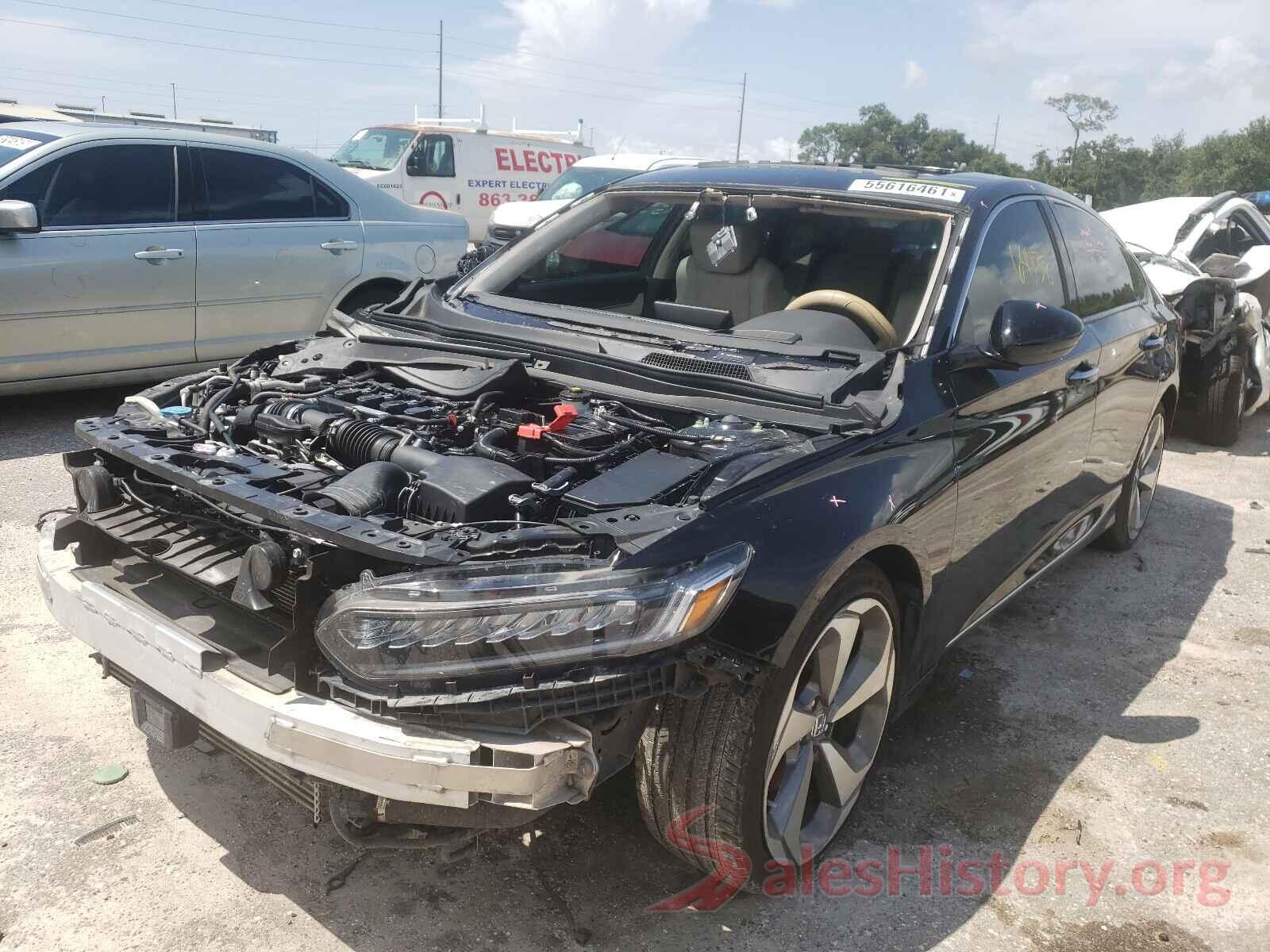 1HGCV1F93JA022713 2018 HONDA ACCORD