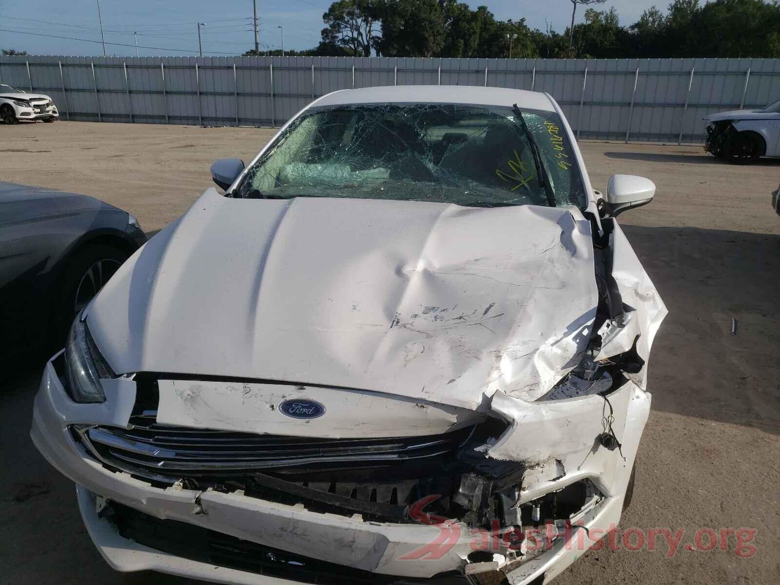 3FA6P0LU7JR157620 2018 FORD FUSION