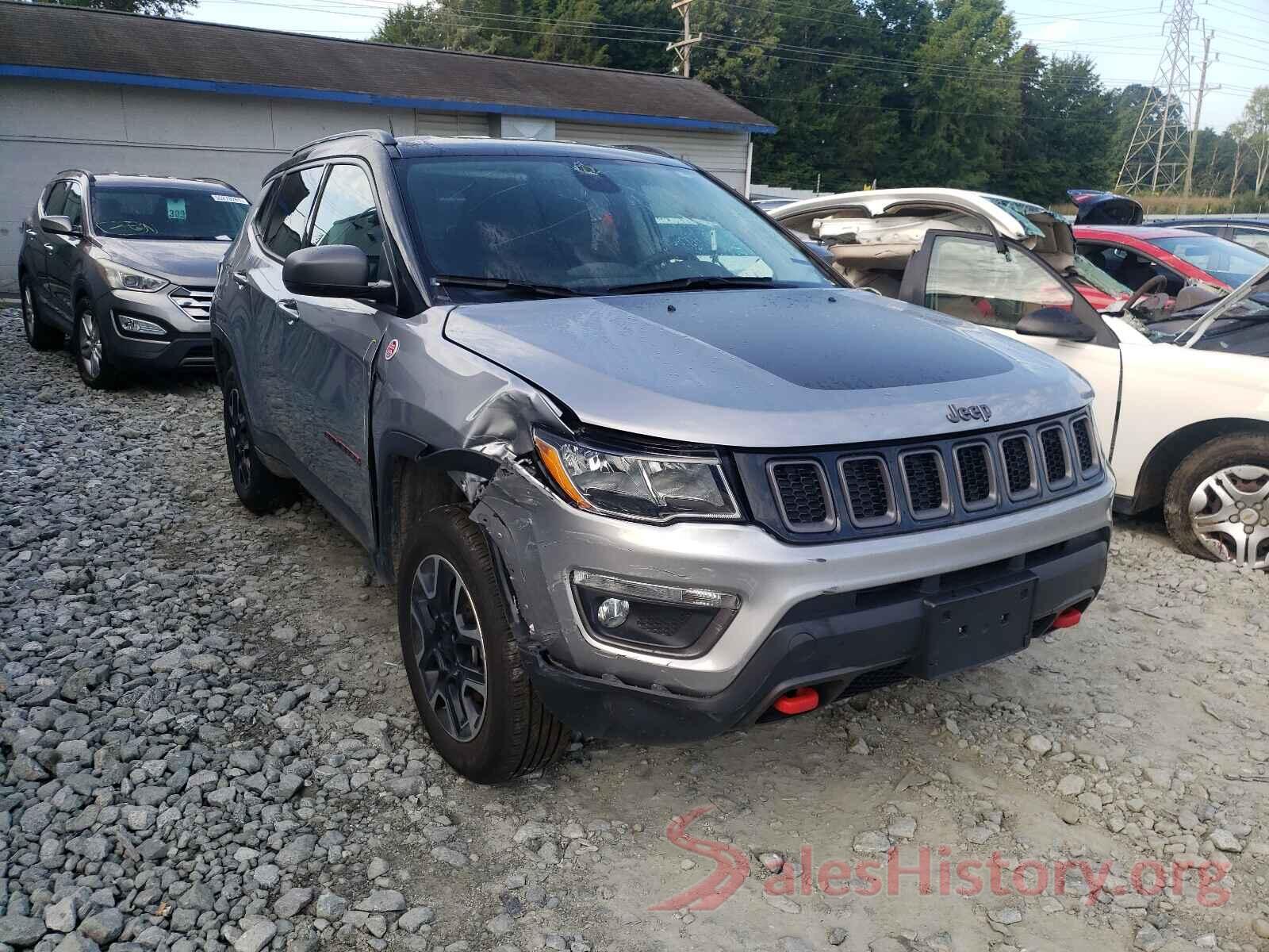 3C4NJDDB6KT733147 2019 JEEP COMPASS