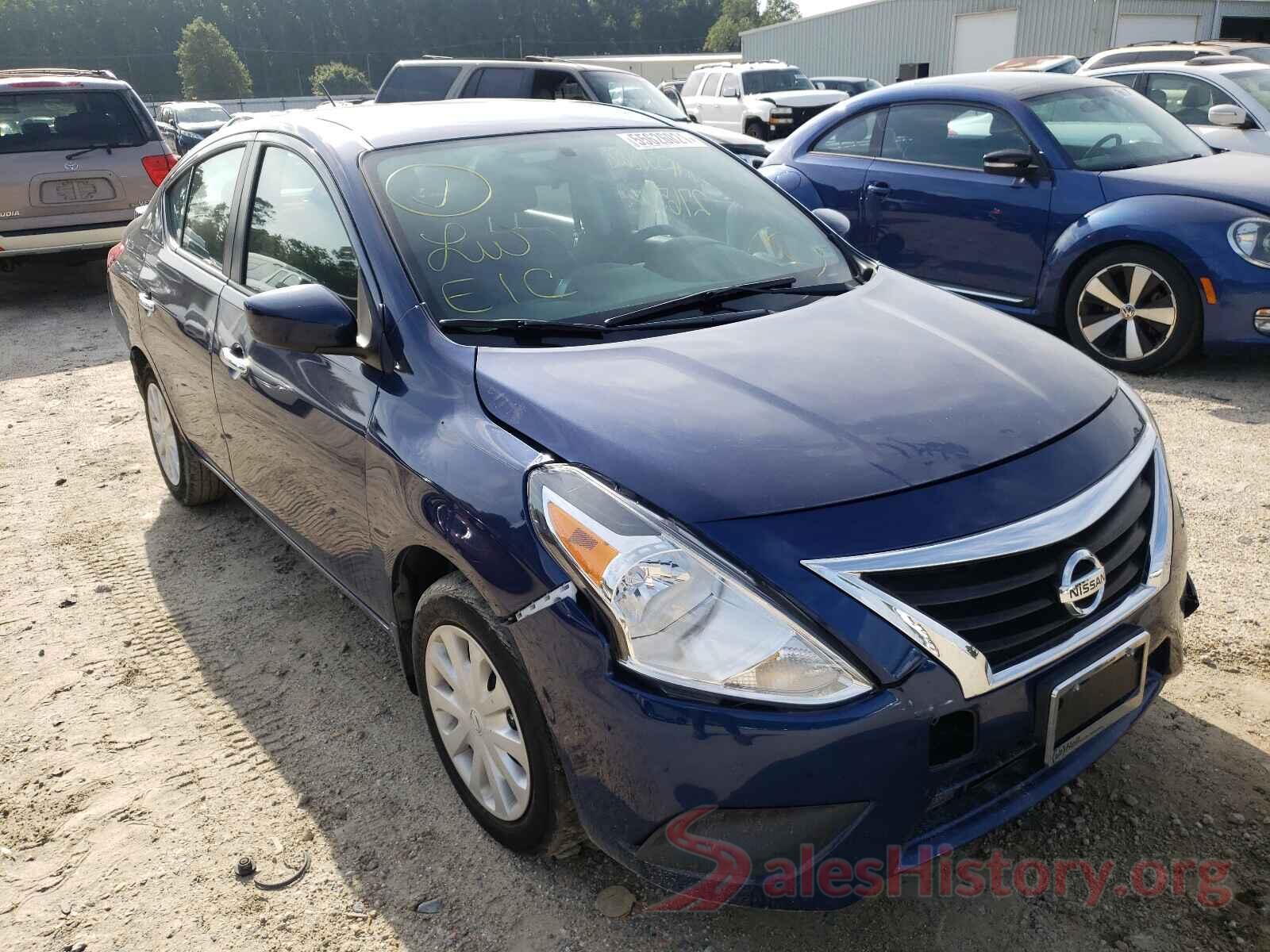 3N1CN7AP9JL875264 2018 NISSAN VERSA