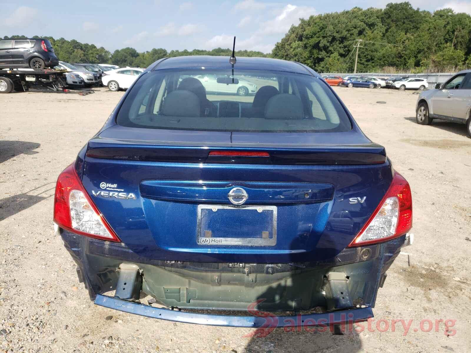 3N1CN7AP9JL875264 2018 NISSAN VERSA