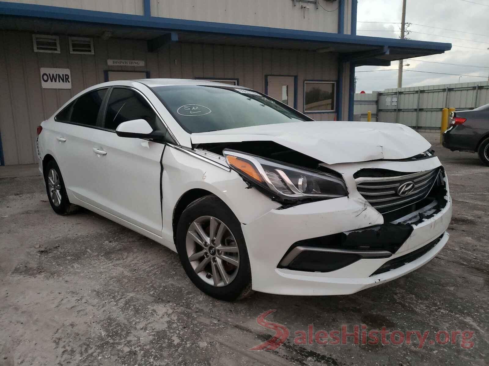 5NPE24AF4HH582869 2017 HYUNDAI SONATA