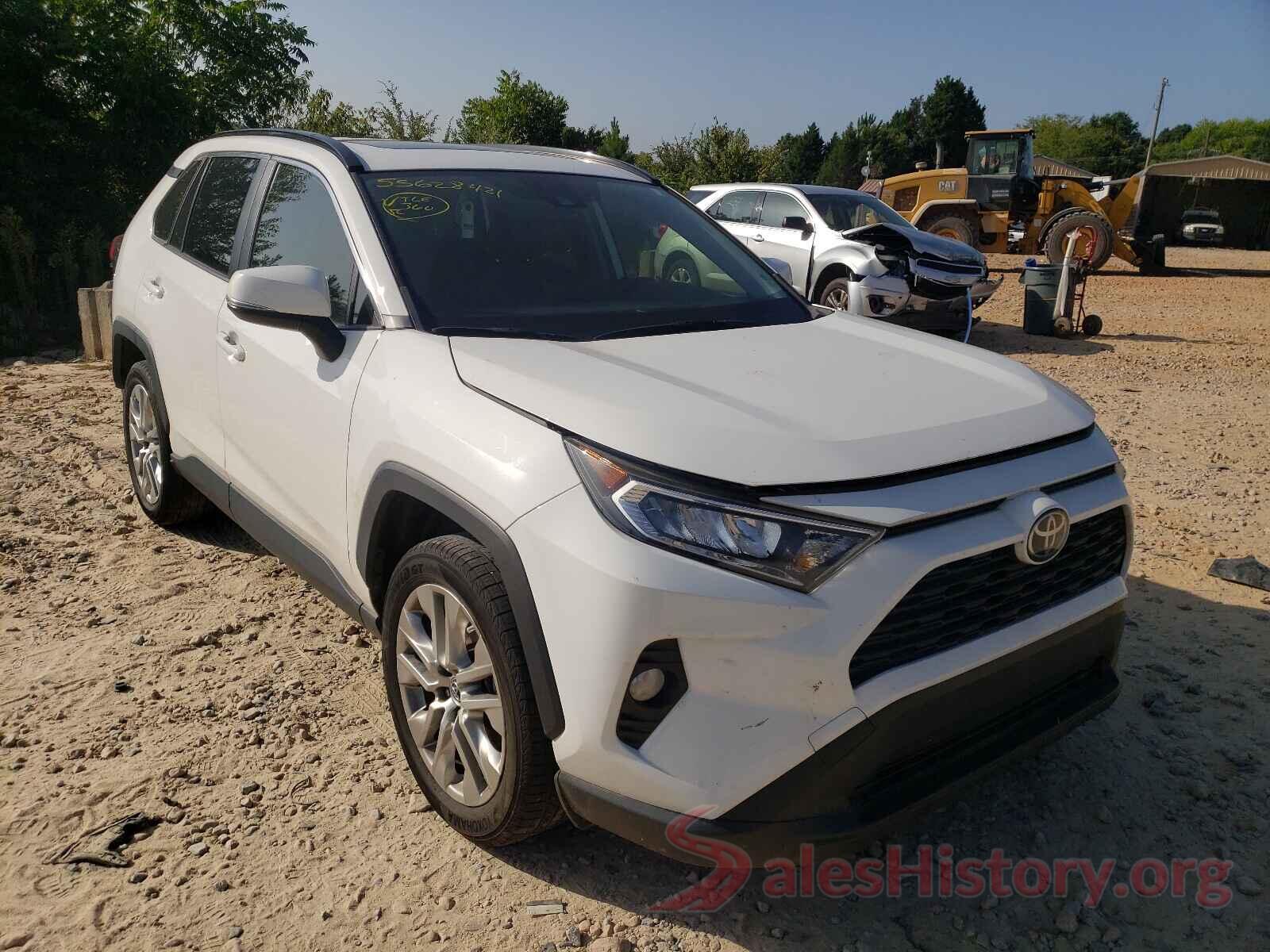 JTMC1RFVXKD032807 2019 TOYOTA RAV4