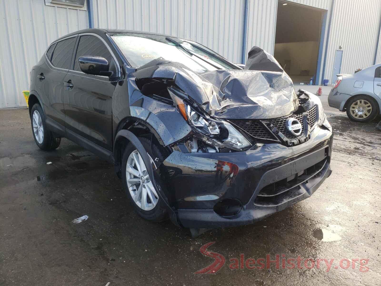 JN1BJ1CP9HW000112 2017 NISSAN ROGUE