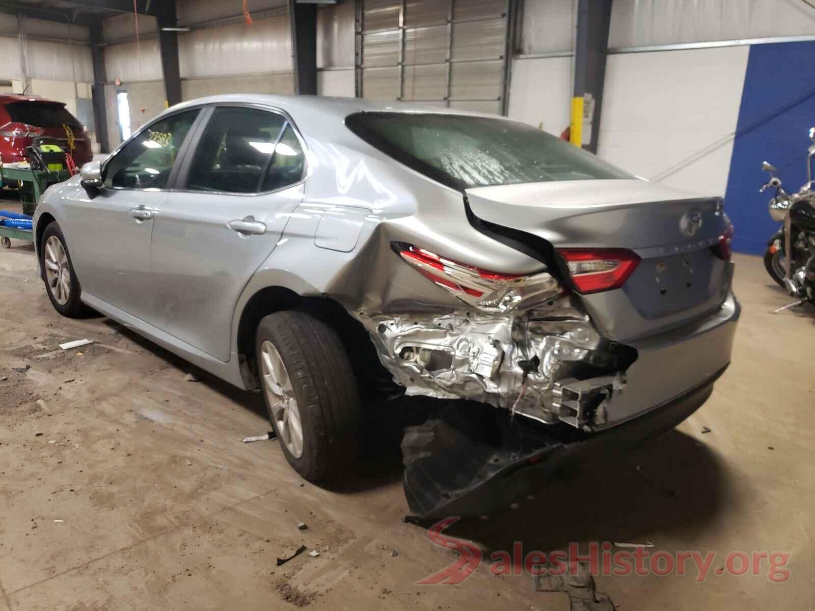 4T1B11HK0JU654049 2018 TOYOTA CAMRY