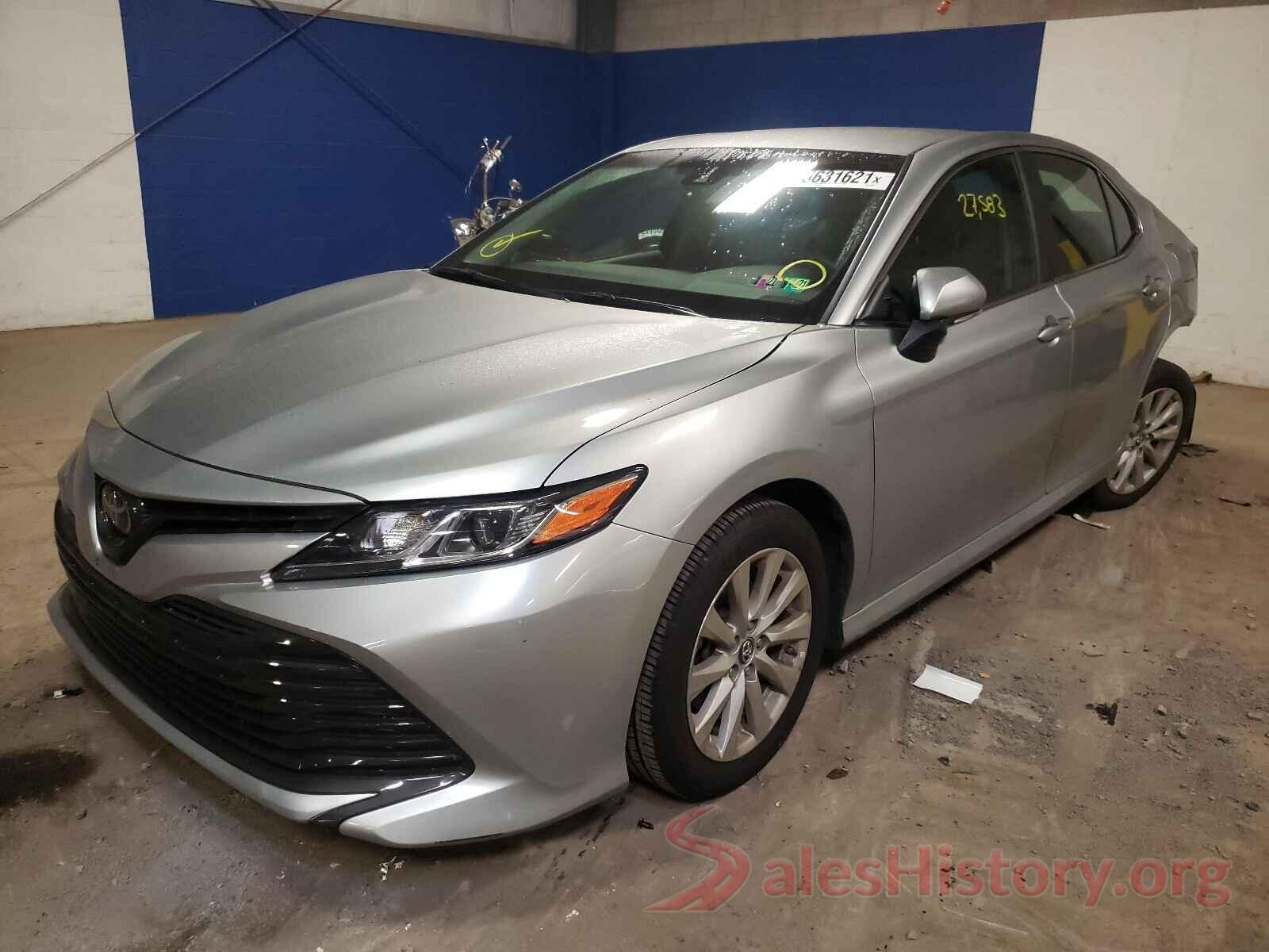 4T1B11HK0JU654049 2018 TOYOTA CAMRY