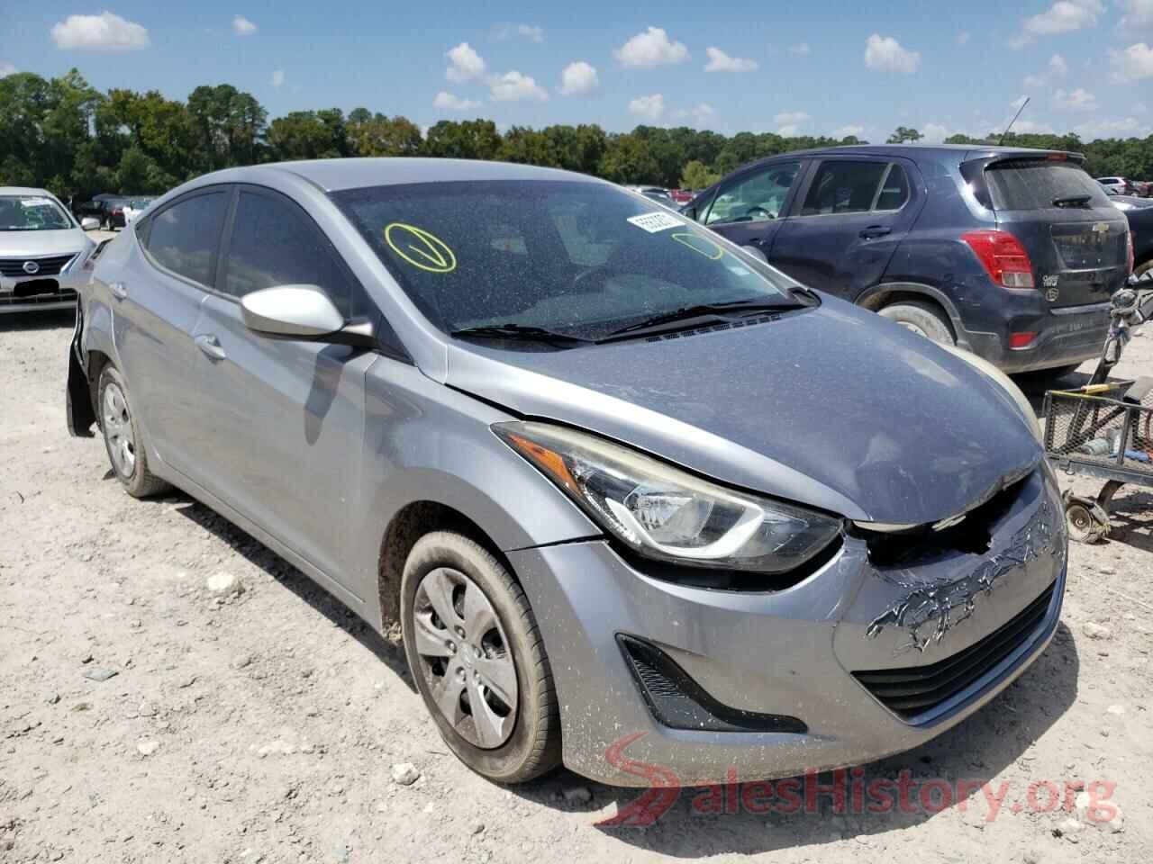 5NPDH4AE1GH770040 2016 HYUNDAI ELANTRA