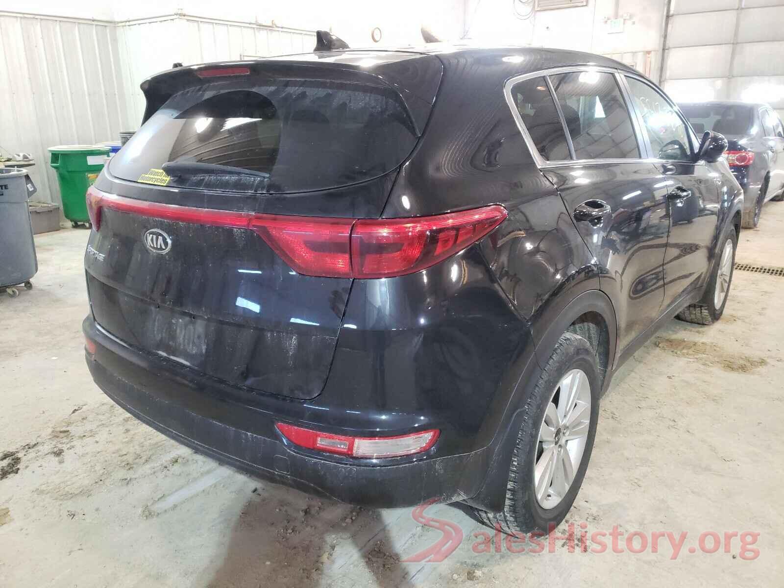 KNDPMCAC6J7426085 2018 KIA SPORTAGE