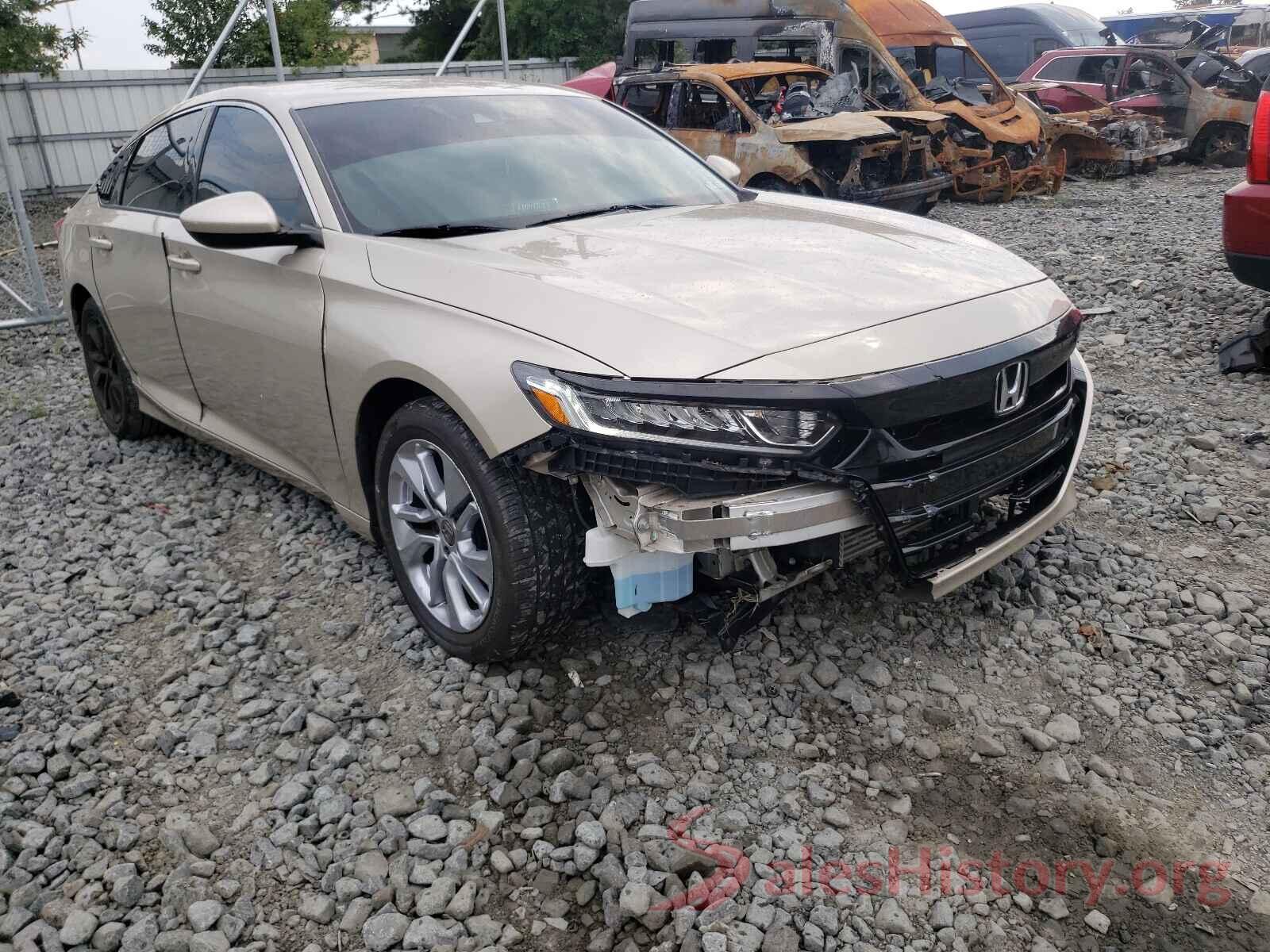 1HGCV1F17JA044577 2018 HONDA ACCORD