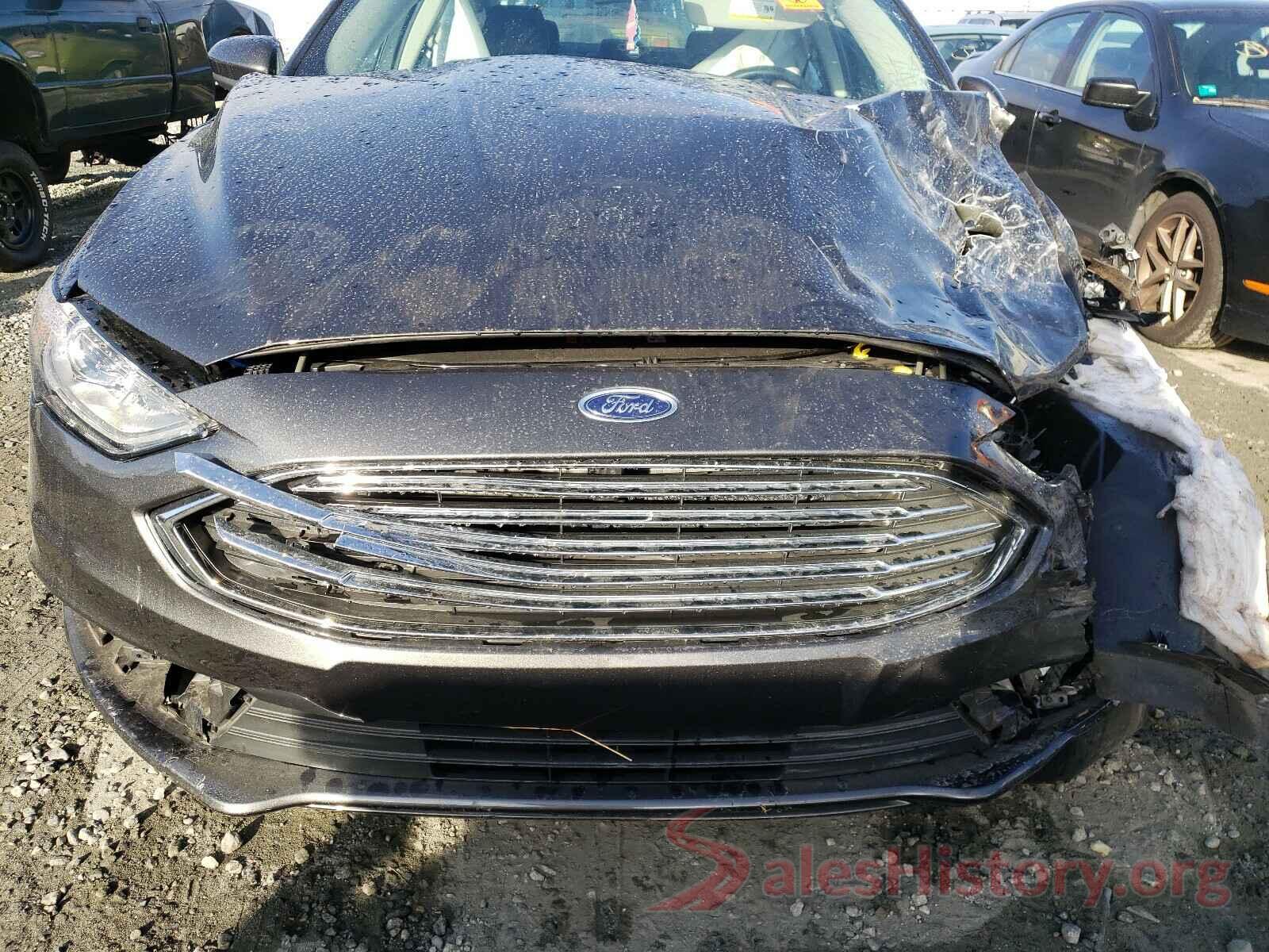 3FA6P0HD2JR157520 2018 FORD FUSION