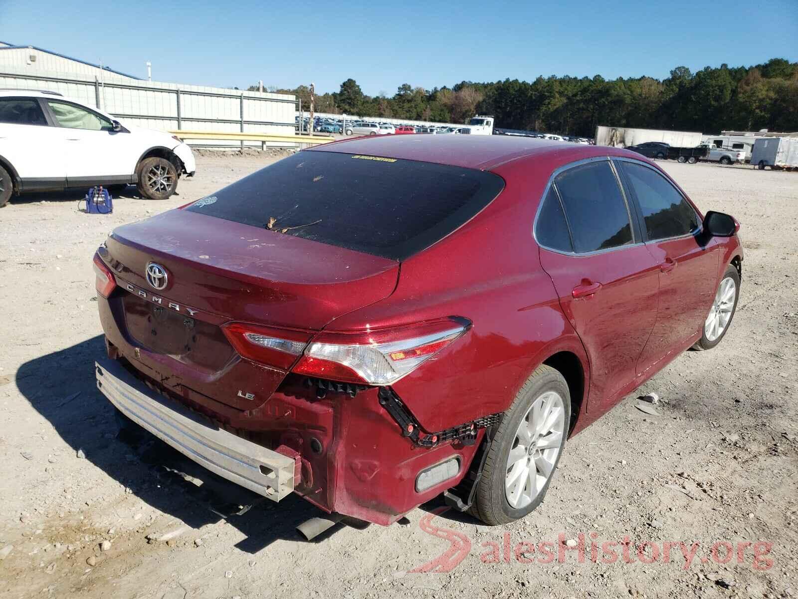 4T1B11HK2JU590564 2018 TOYOTA CAMRY