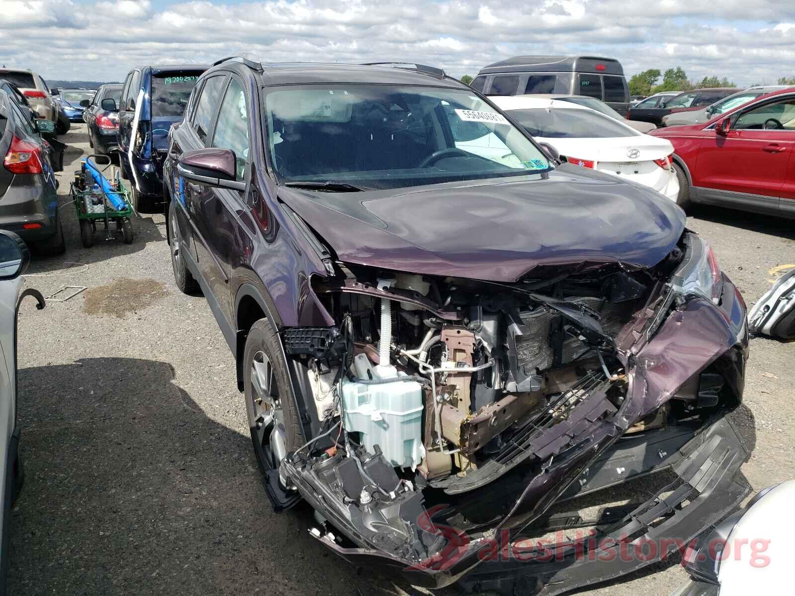 2T3RFREVXHW670287 2017 TOYOTA RAV4