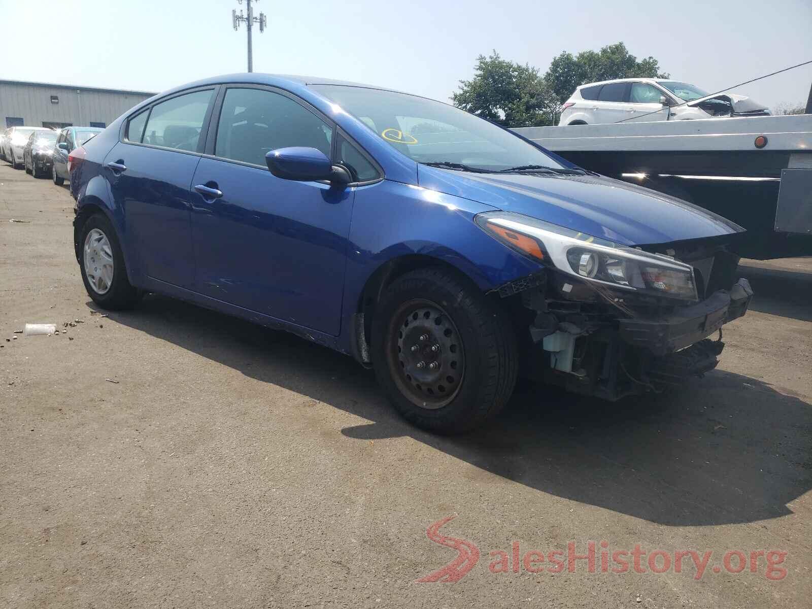 3KPFK4A70HE015995 2017 KIA FORTE