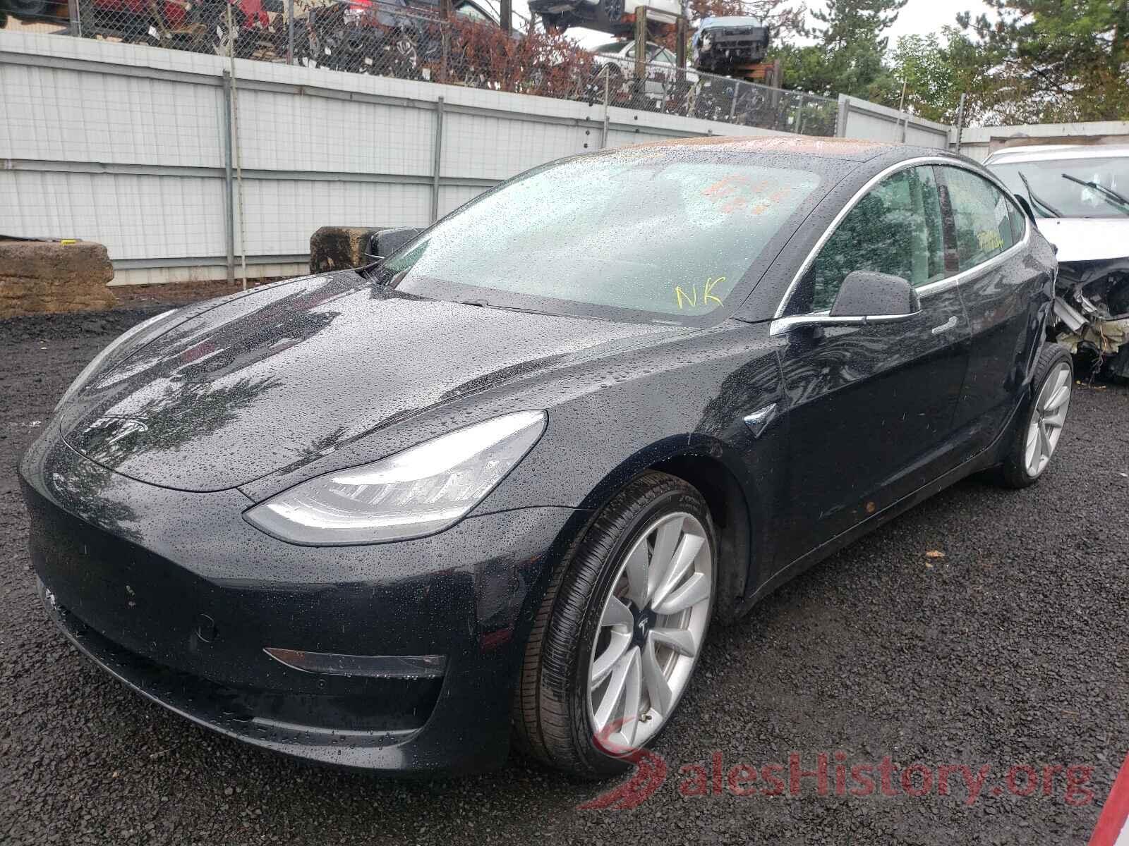 5YJ3E1EB0JF115733 2018 TESLA MODEL 3