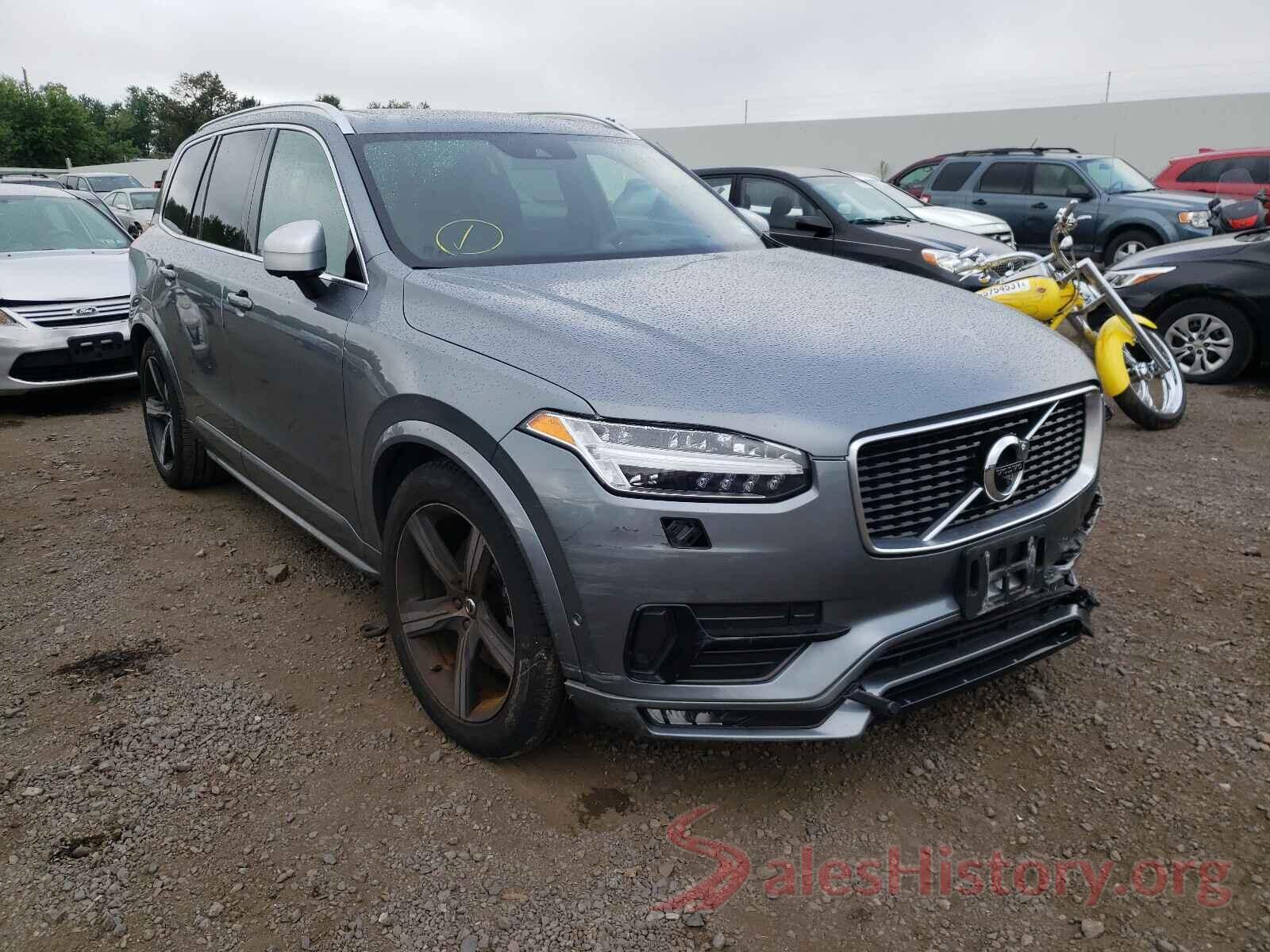 YV4A22PM2K1485075 2019 VOLVO XC90