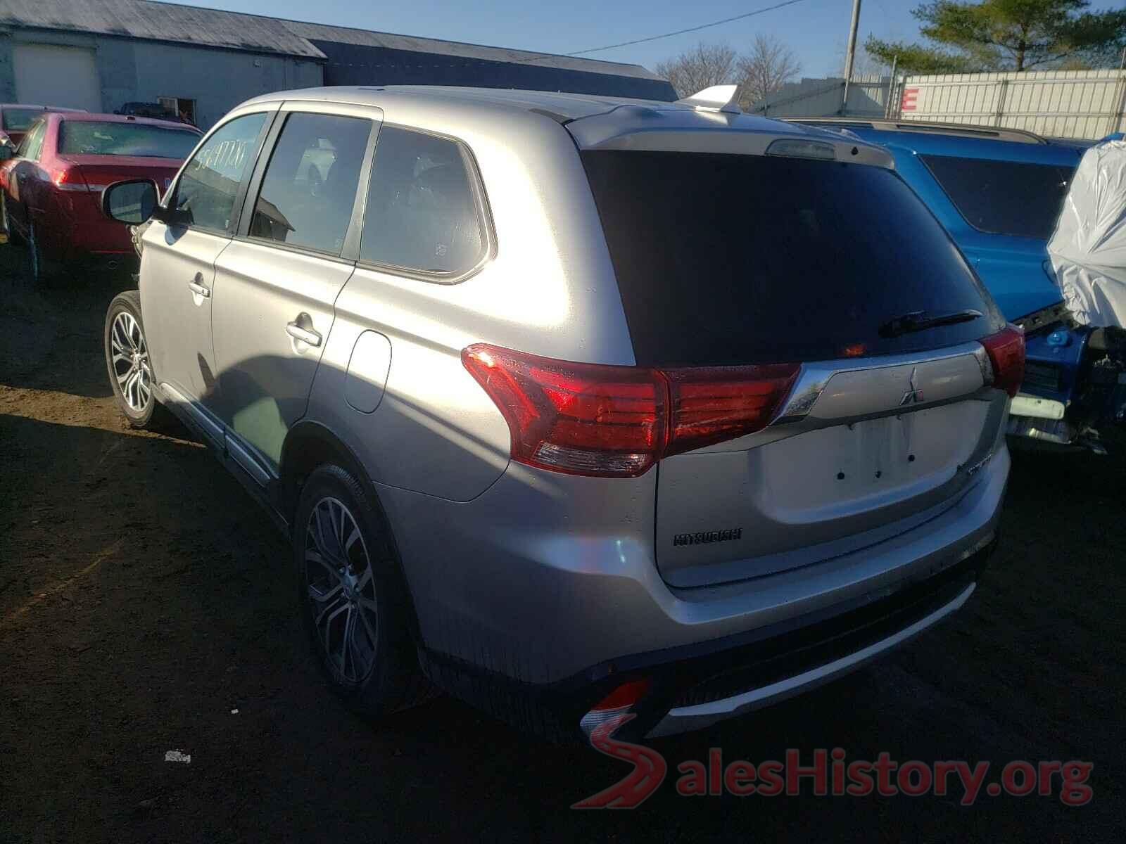 JA4AZ3A37JJ005206 2018 MITSUBISHI OUTLANDER