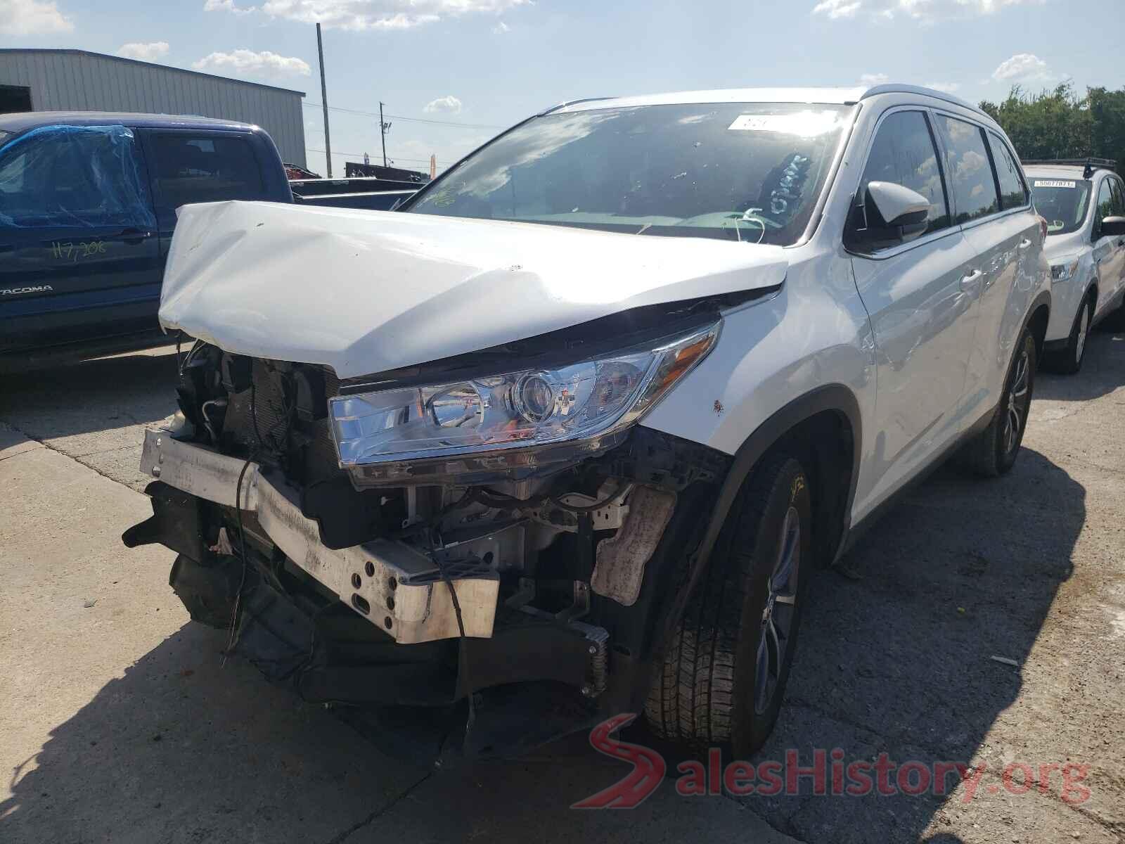 5TDKZRFH3KS312801 2019 TOYOTA HIGHLANDER