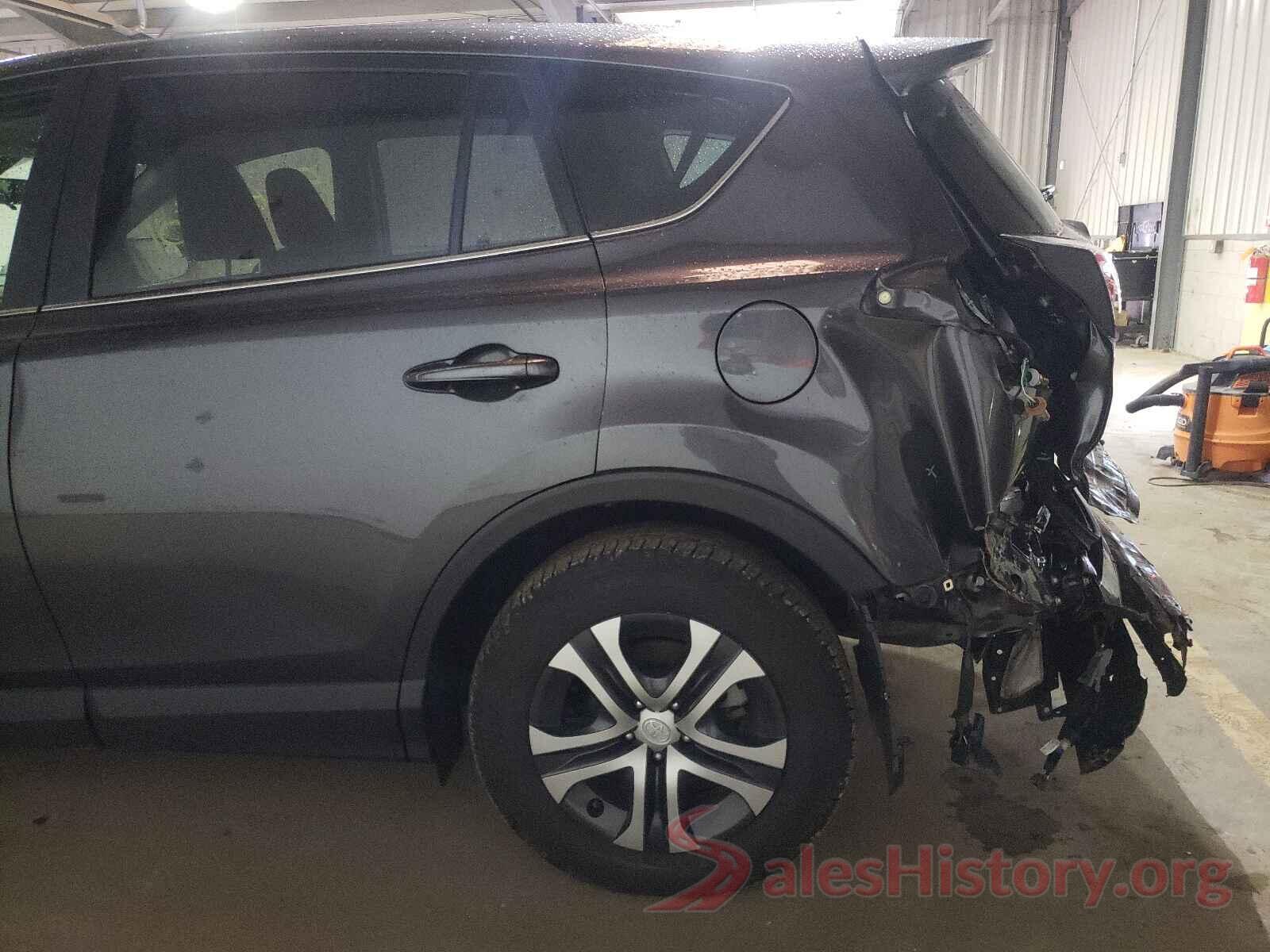 JTMBFREV7HJ171477 2017 TOYOTA RAV4