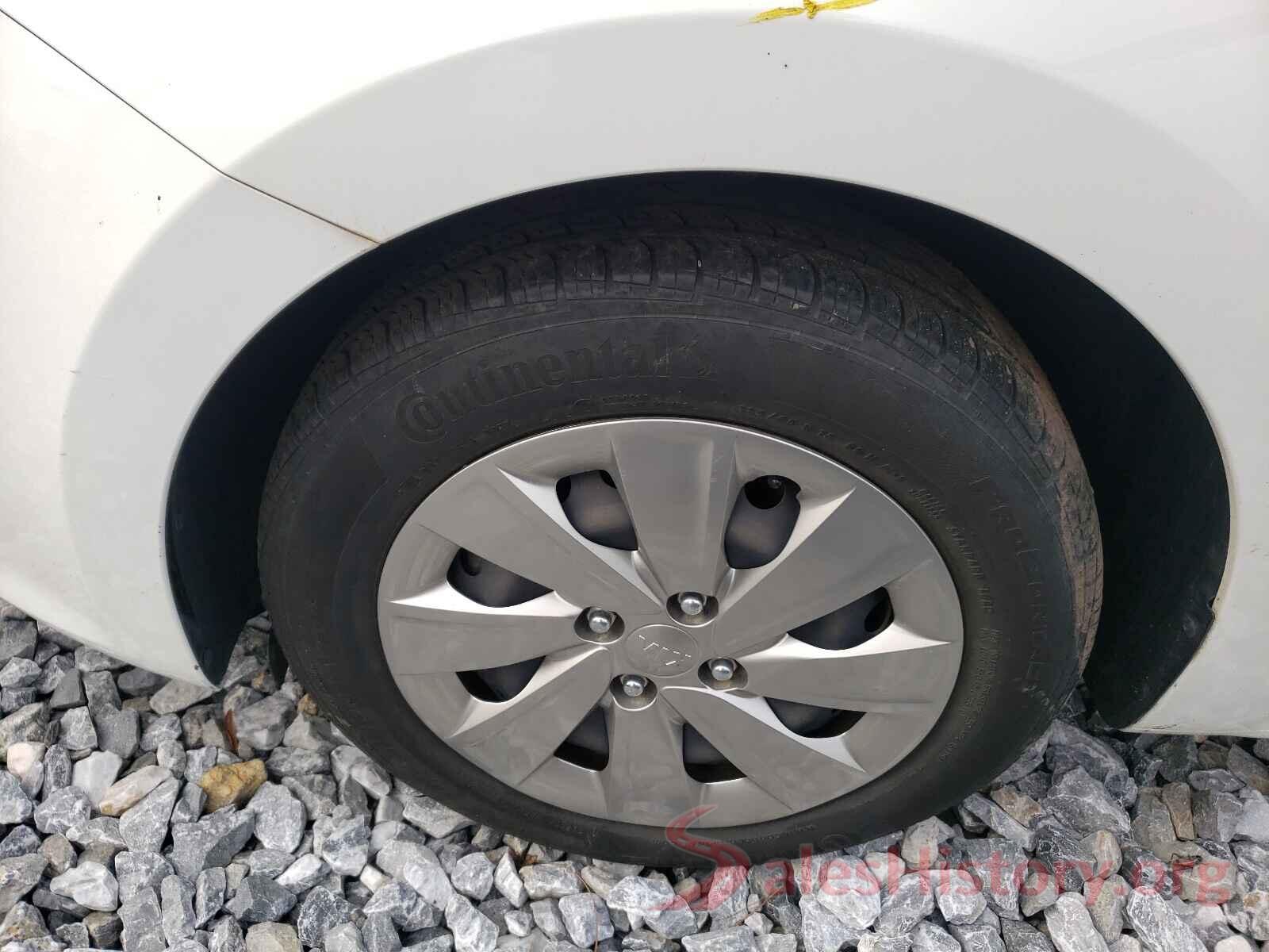 3KPA25AB0JE045265 2018 KIA RIO