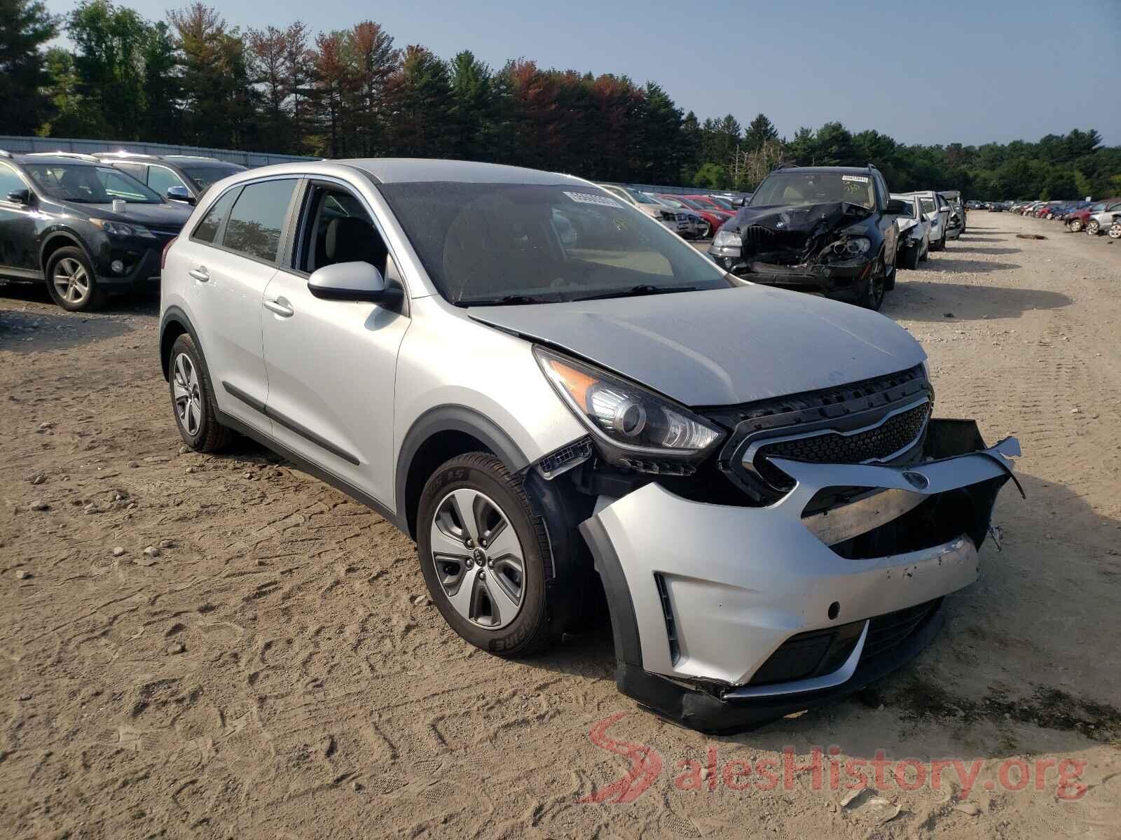 KNDCB3LC7J5119862 2018 KIA NIRO