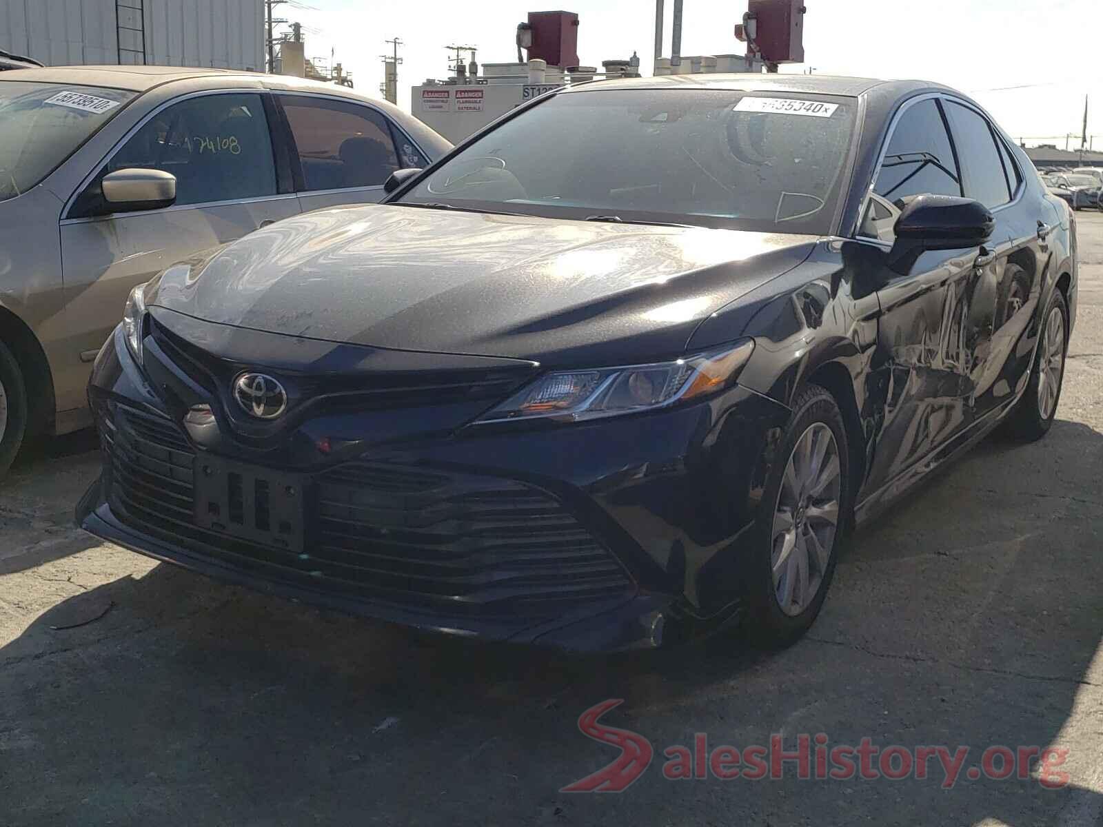 JTNB11HK5J3020676 2018 TOYOTA CAMRY