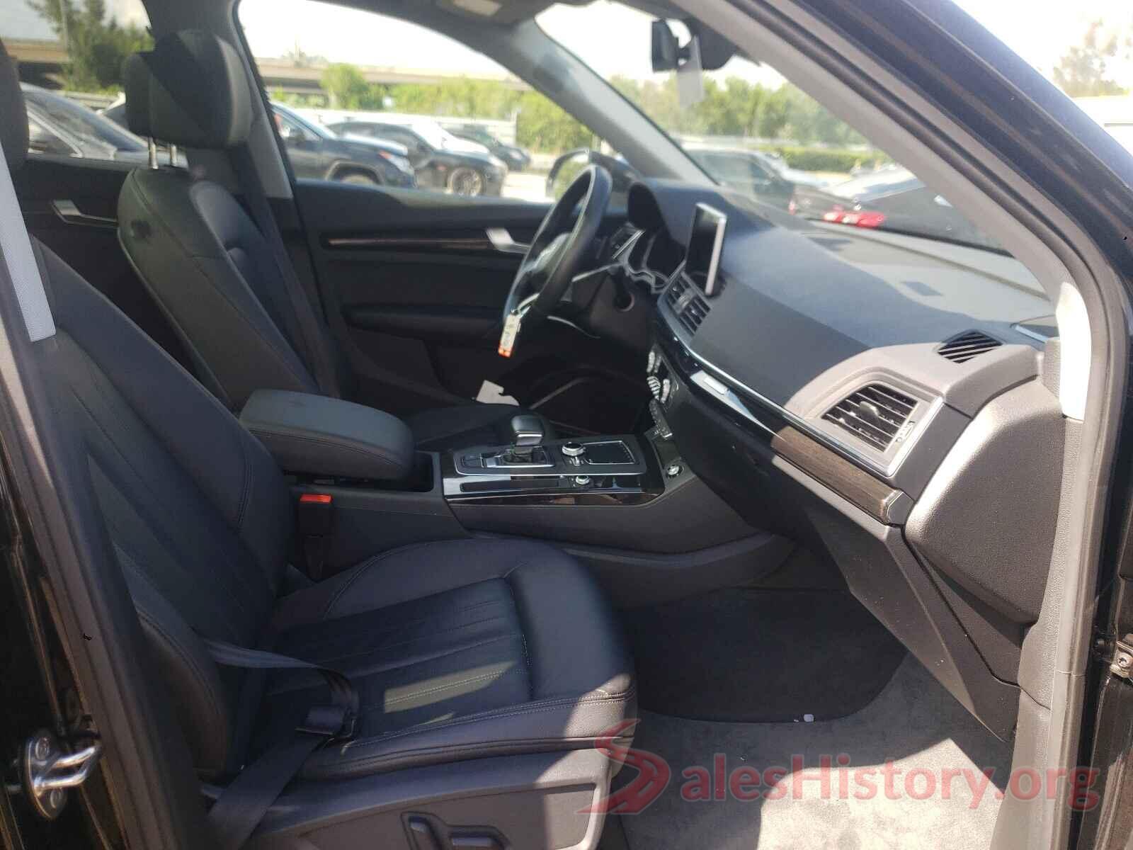 WA1BNAFY2J2128981 2018 AUDI Q5