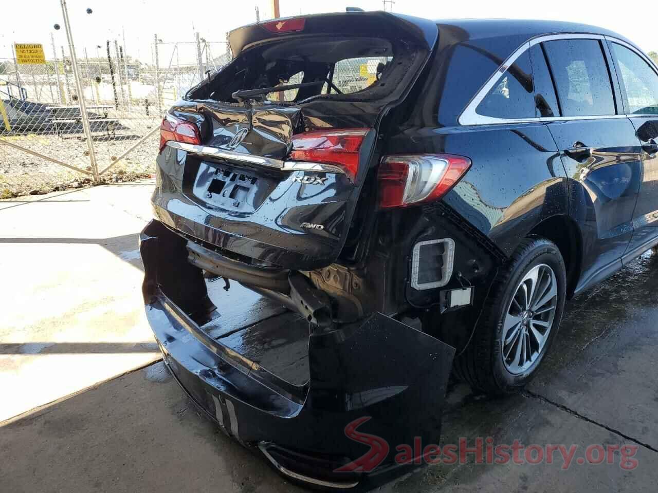 5J8TB4H71HL004523 2017 ACURA RDX