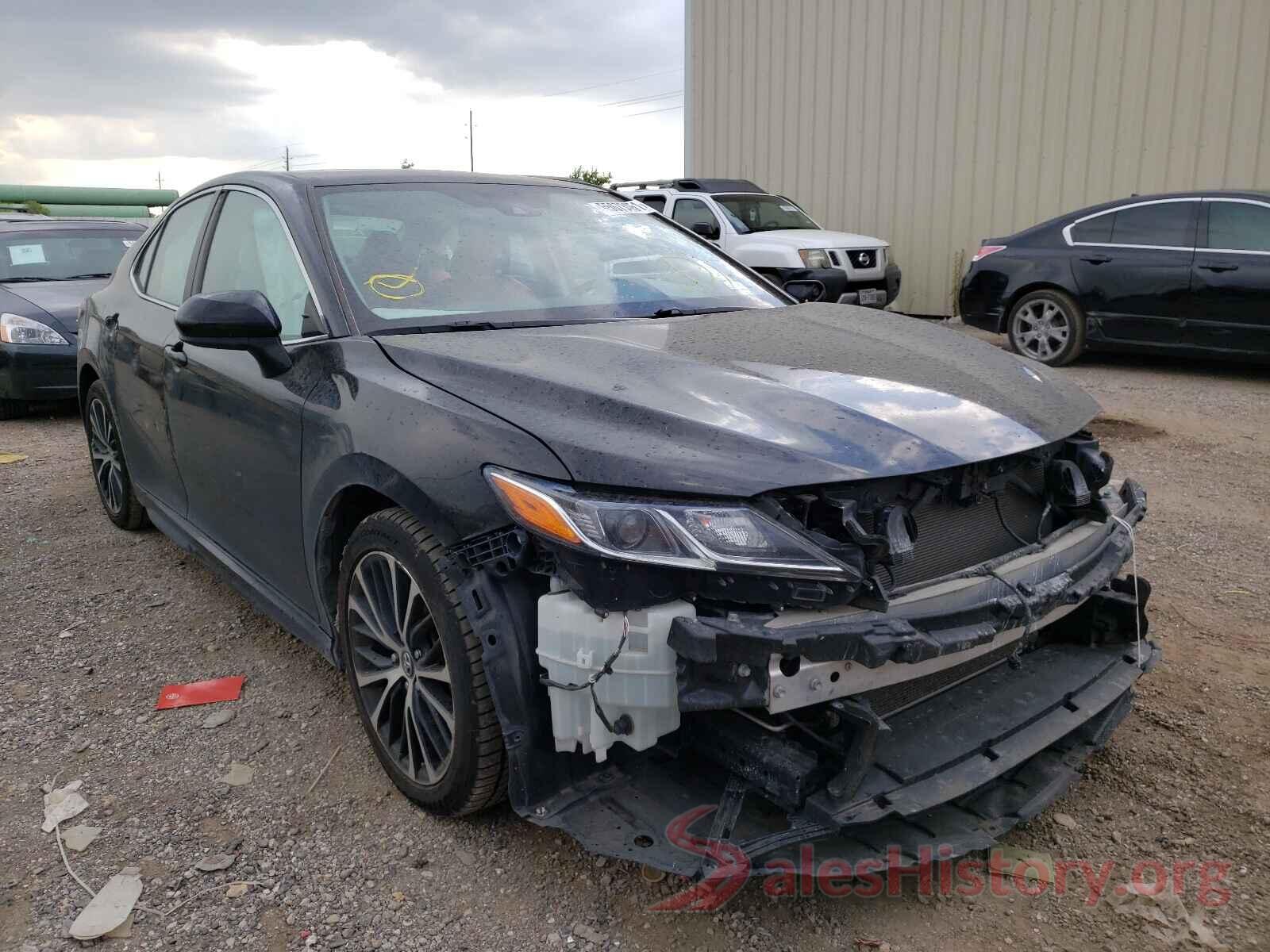 4T1B11HK3KU278318 2019 TOYOTA CAMRY