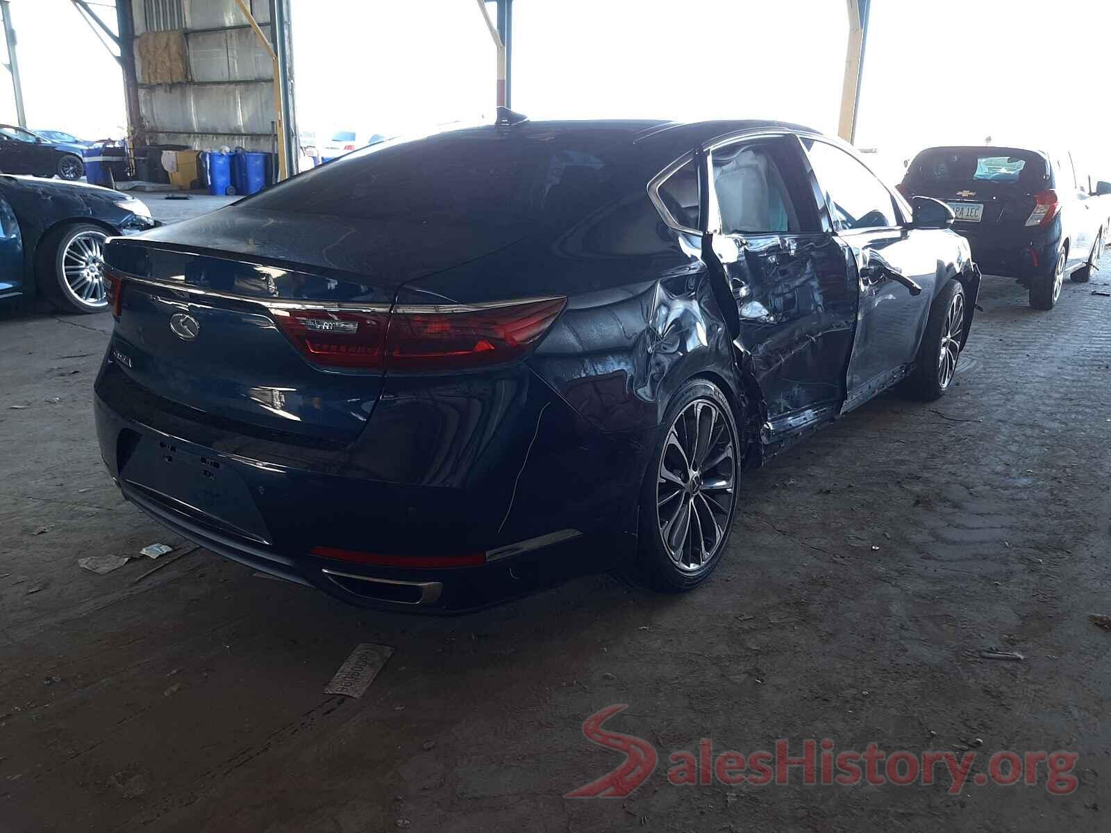 KNALC4J15H5078885 2017 KIA CADENZA