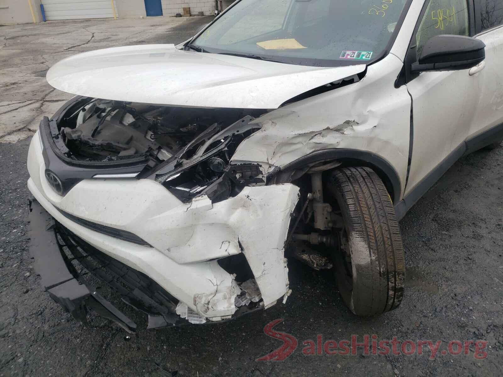 JTMBFREV2JJ742072 2018 TOYOTA RAV4