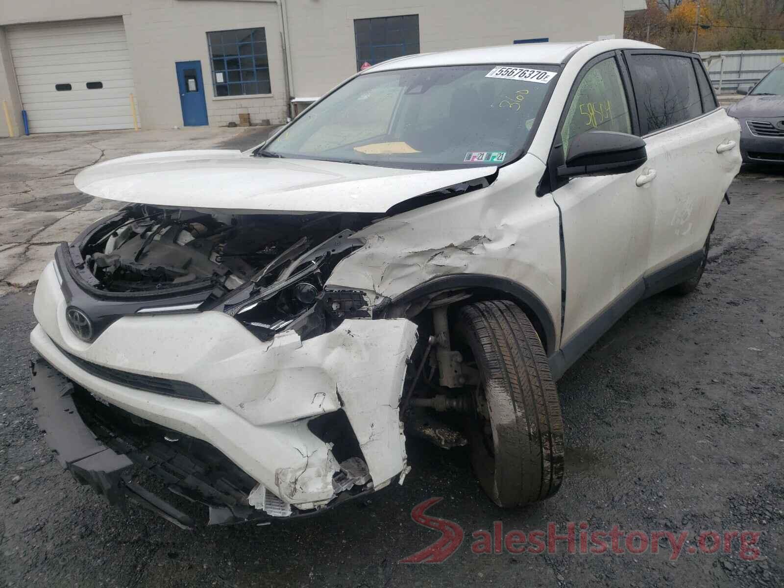 JTMBFREV2JJ742072 2018 TOYOTA RAV4