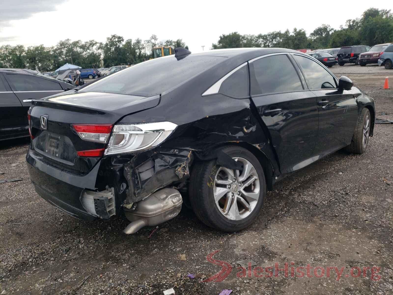 1HGCV1F18JA084117 2018 HONDA ACCORD