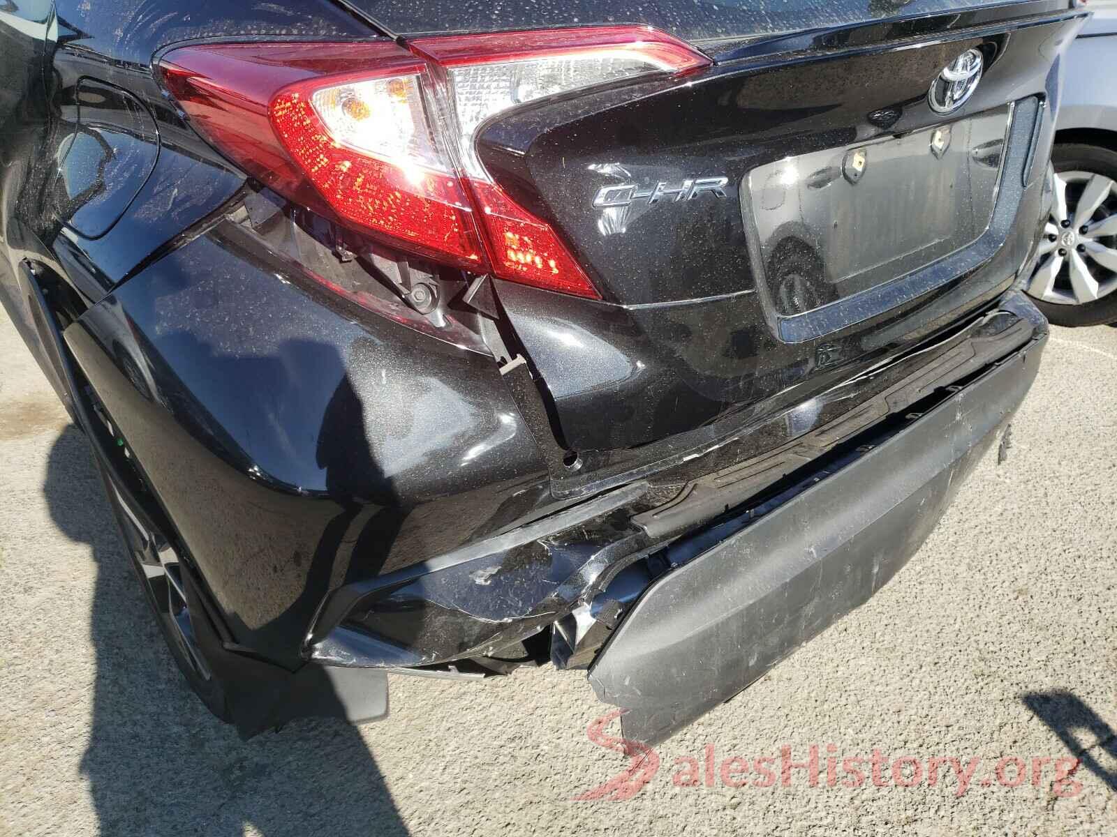 NMTKHMBX1JR033377 2018 TOYOTA C-HR