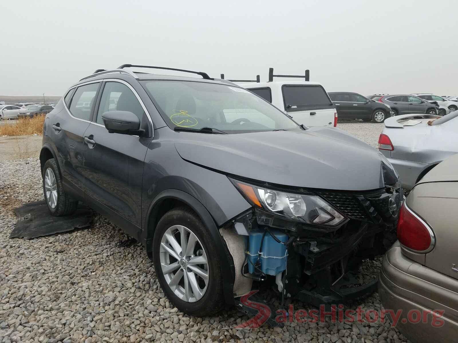 JN1BJ1CR9JW283876 2018 NISSAN ROGUE