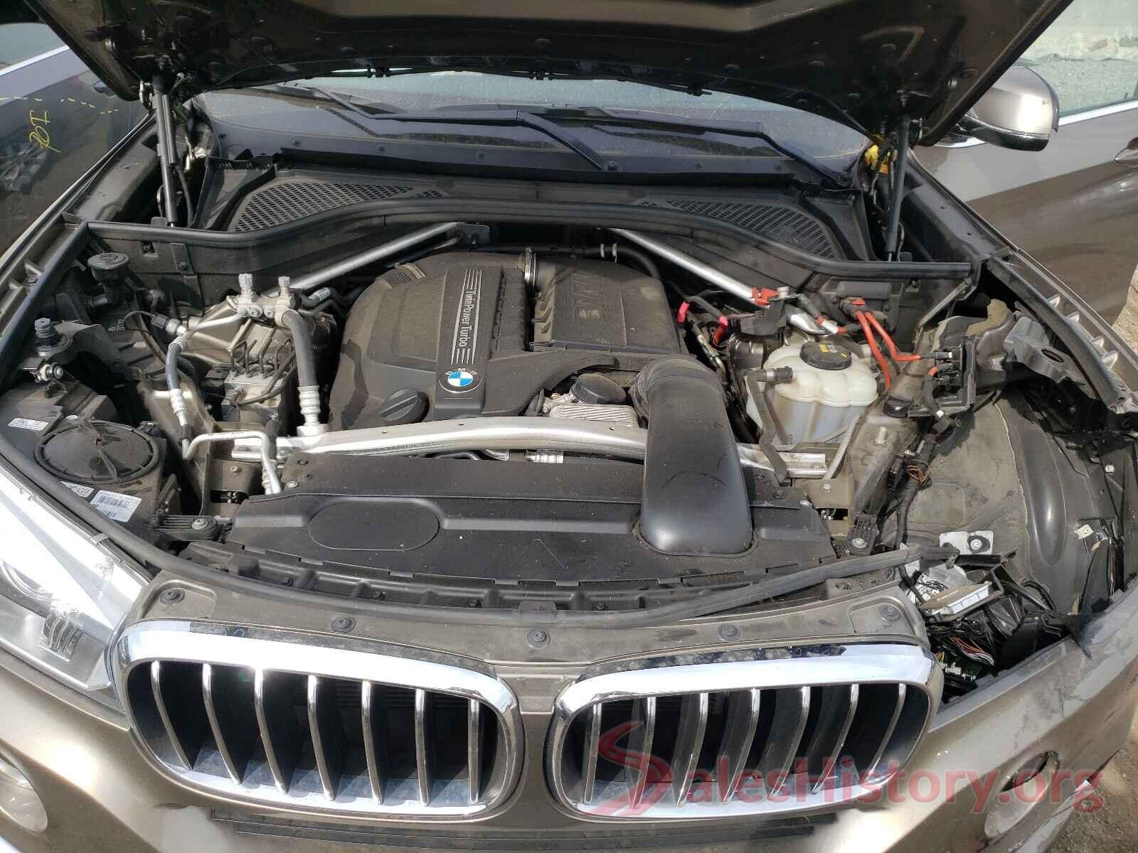 5UXKR0C57JL072172 2018 BMW X5