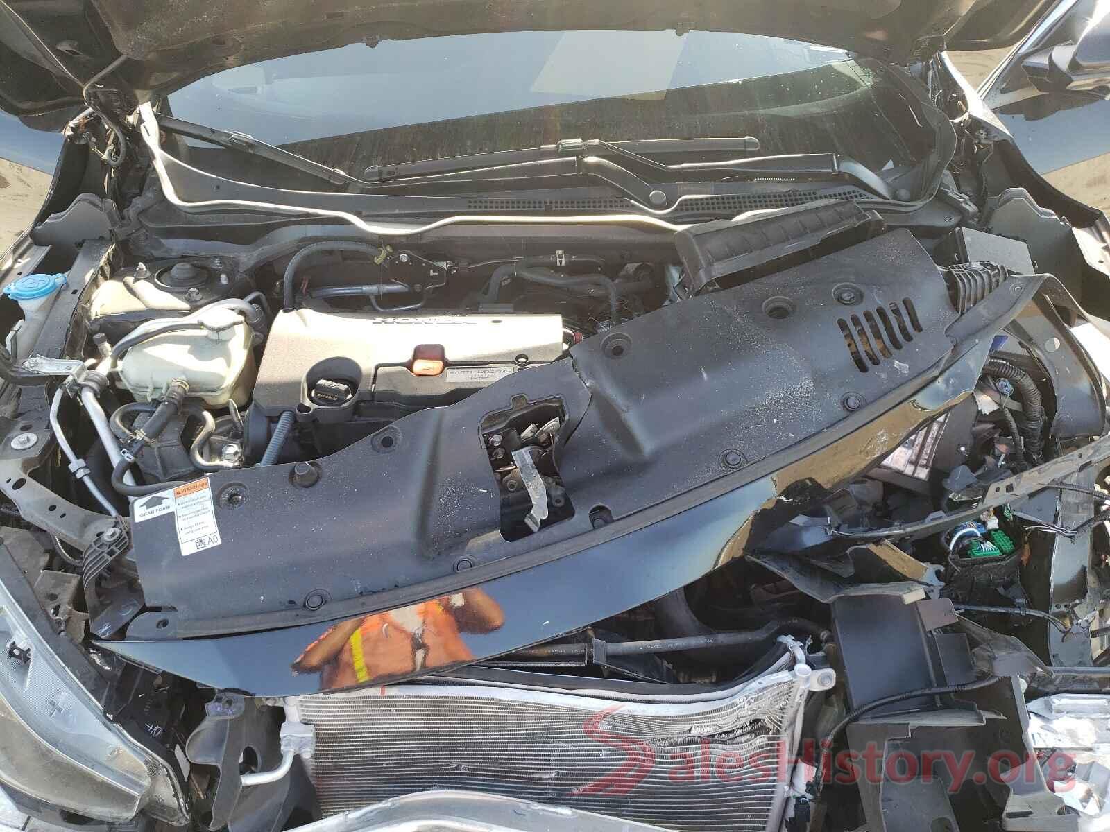 19XFC2F68KE001318 2019 HONDA CIVIC