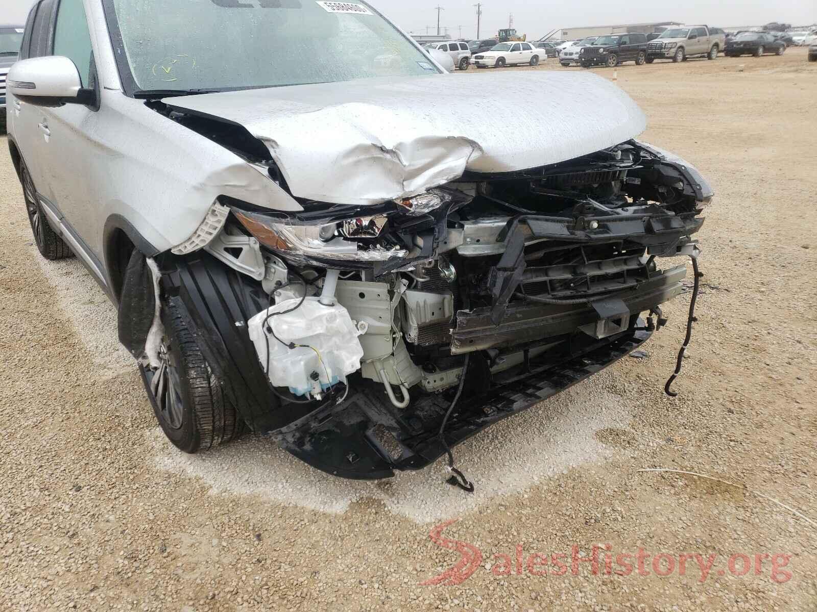 JA4AD3A32LZ005407 2020 MITSUBISHI OUTLANDER