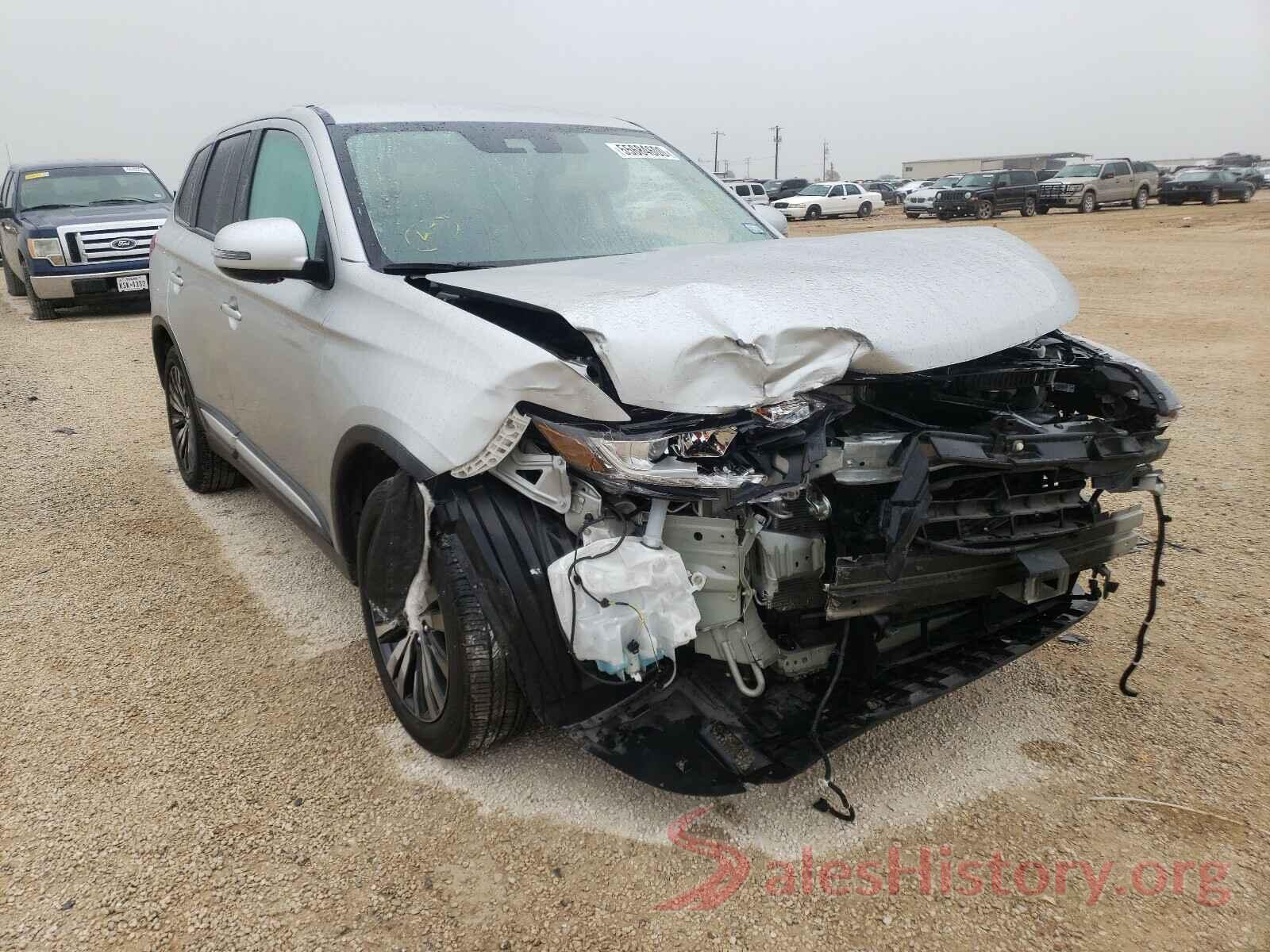 JA4AD3A32LZ005407 2020 MITSUBISHI OUTLANDER