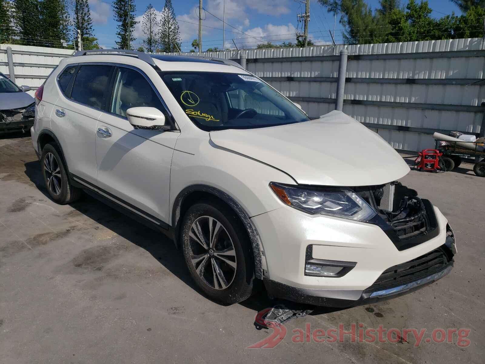 JN8AT2MT7JW460562 2018 NISSAN ROGUE