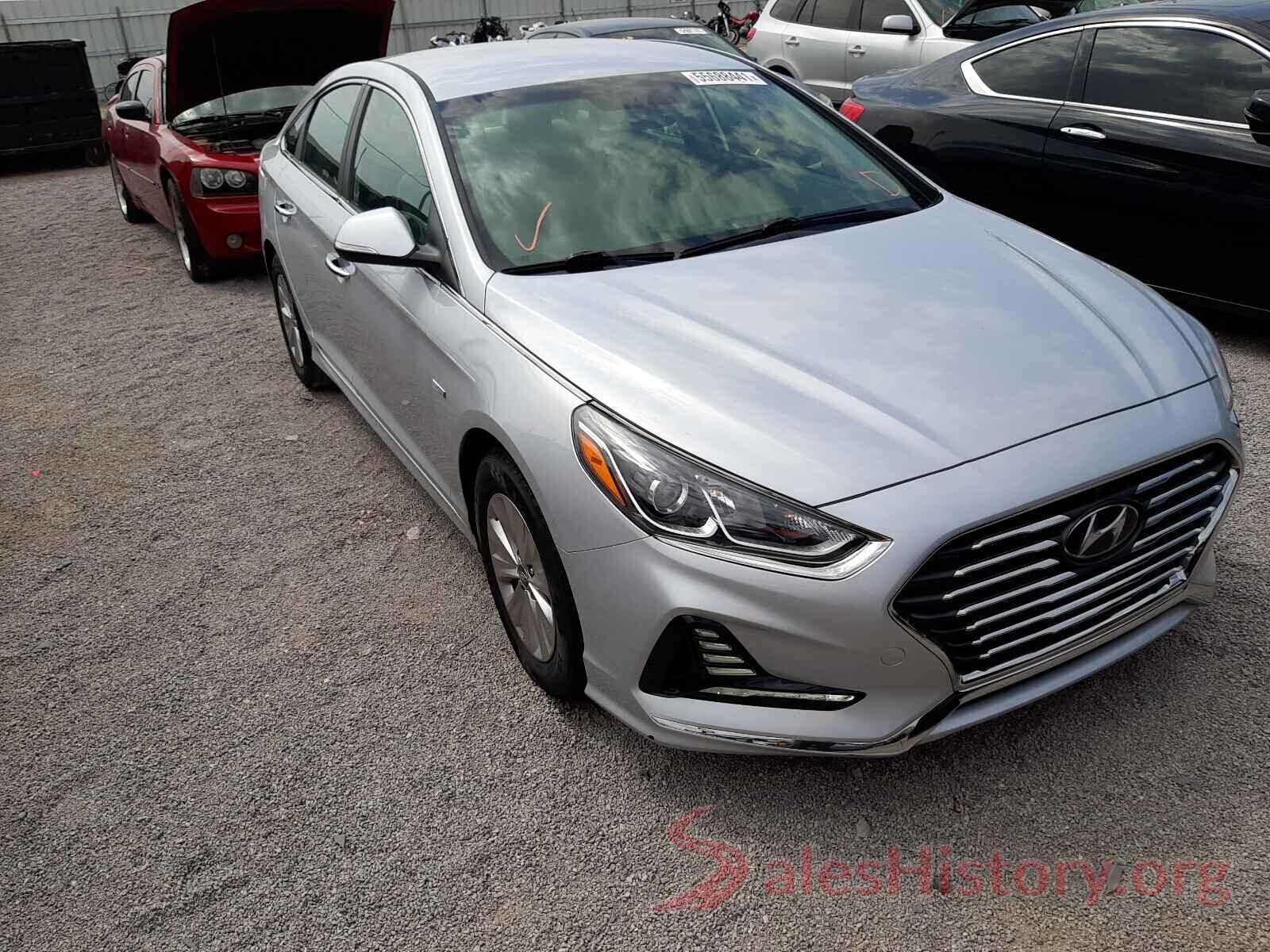 KMHE24L30KA091552 2019 HYUNDAI SONATA