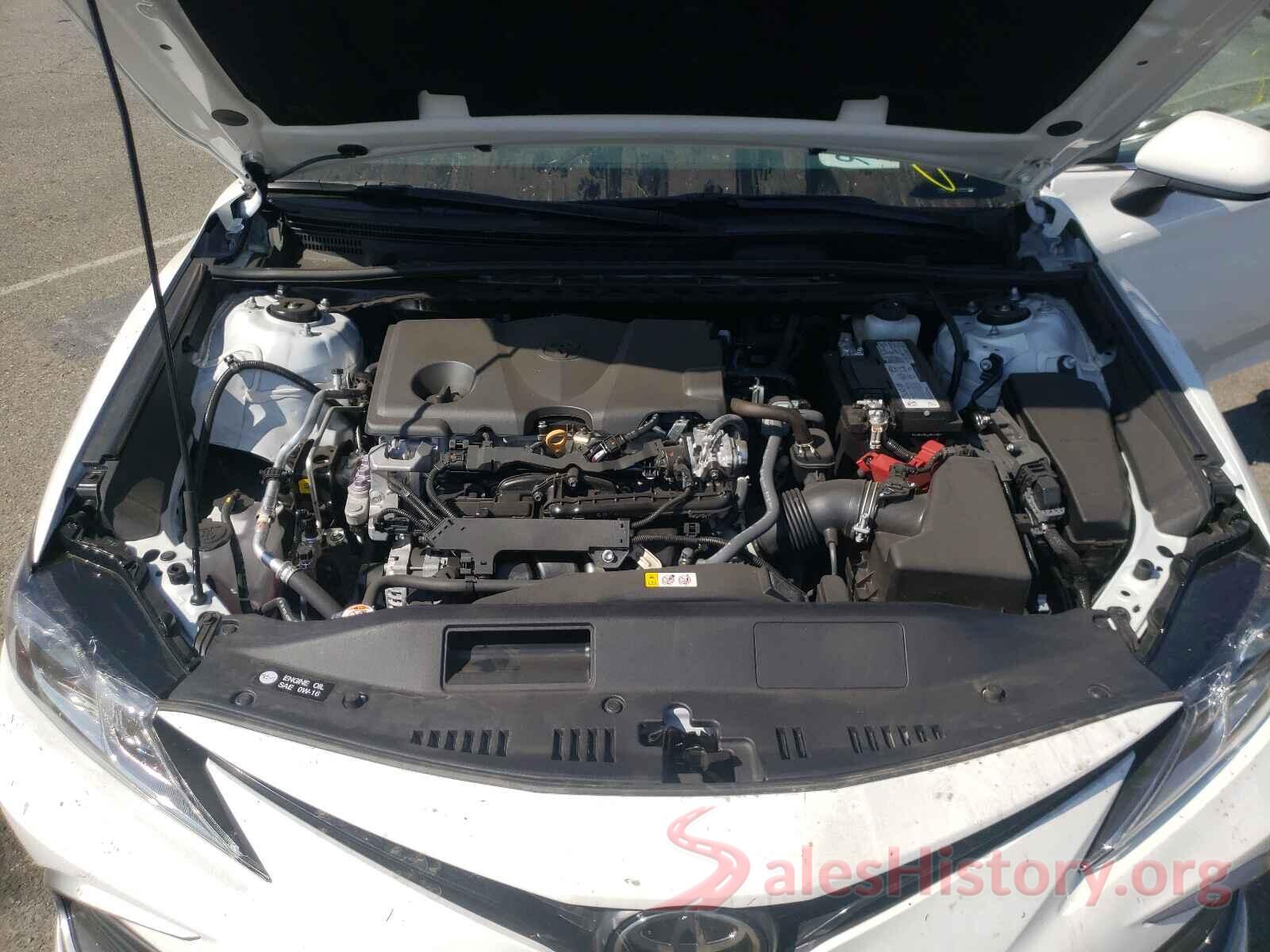 4T1C11AK1MU560393 2021 TOYOTA CAMRY