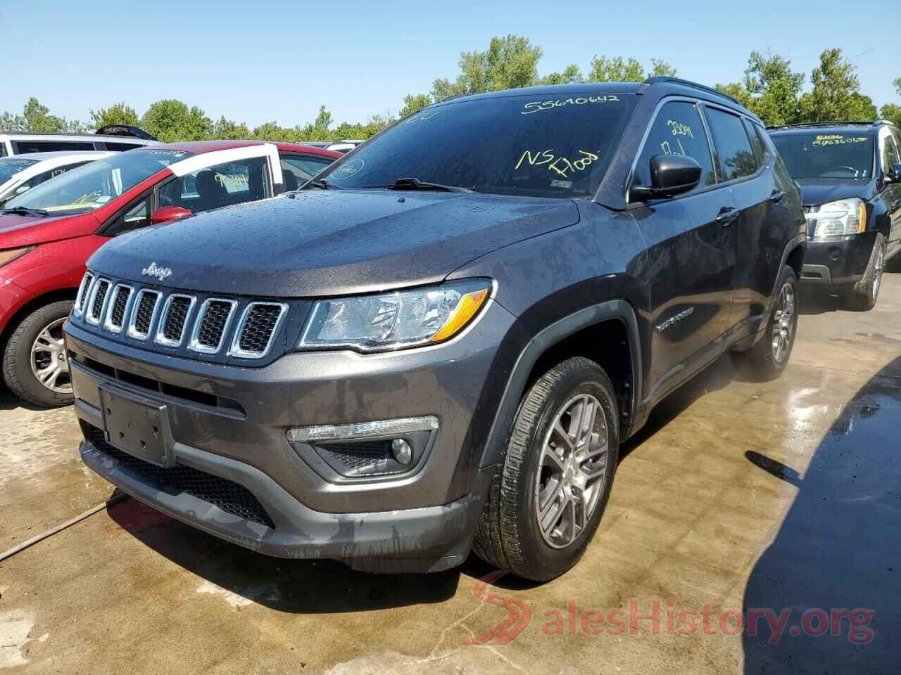 3C4NJDBB4JT112068 2018 JEEP COMPASS