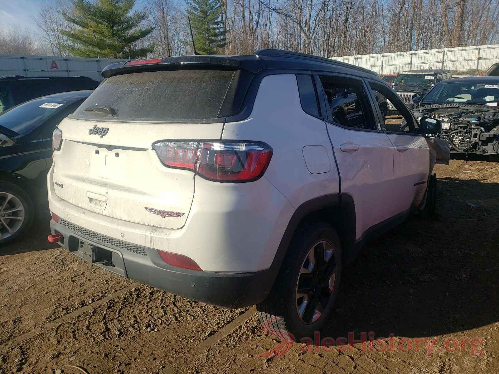 3C4NJDDB3JT299350 2018 JEEP COMPASS