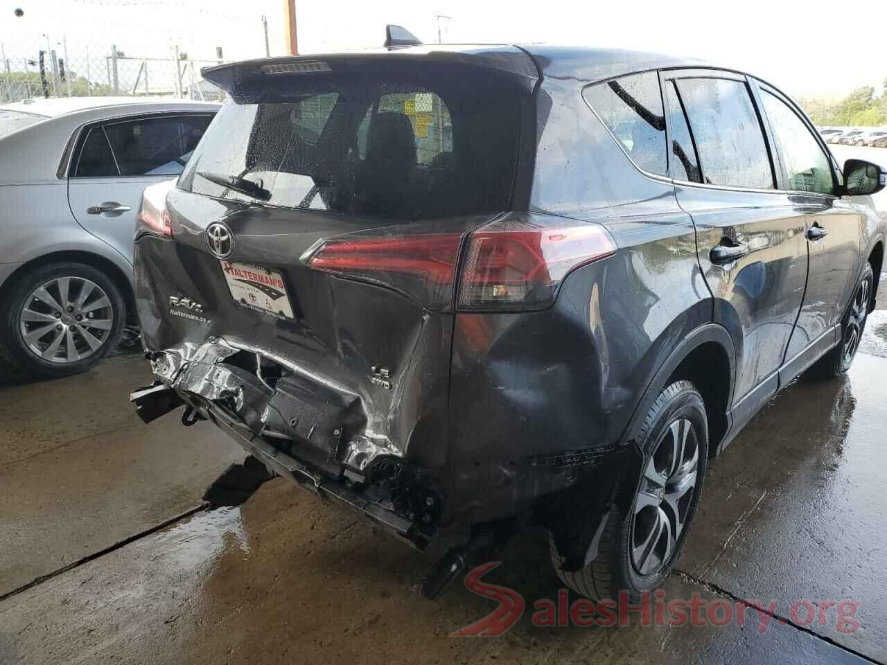 JTMBFREV2HJ710216 2017 TOYOTA RAV4