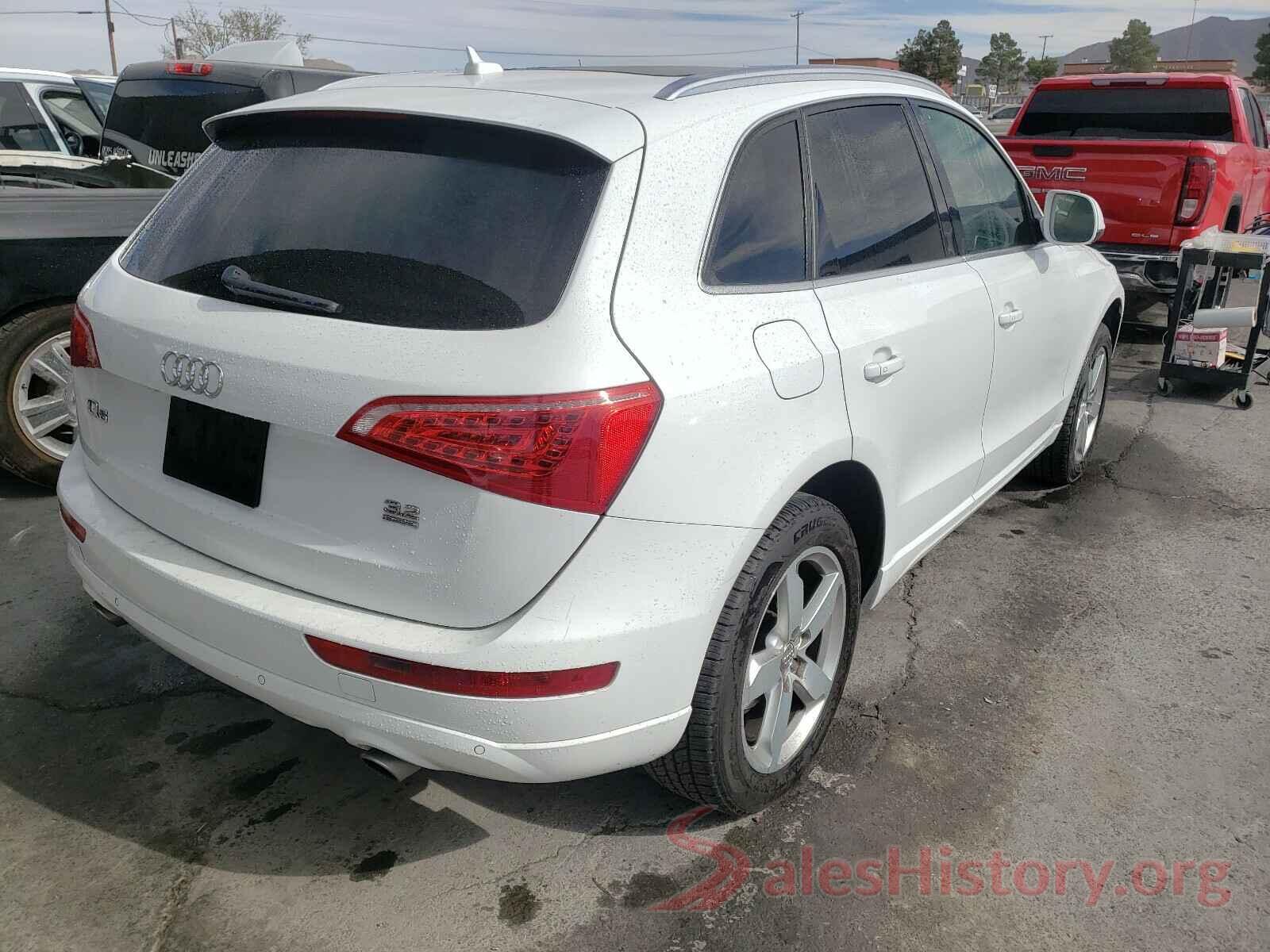 WA1LKAFP4AA053775 2010 AUDI Q5