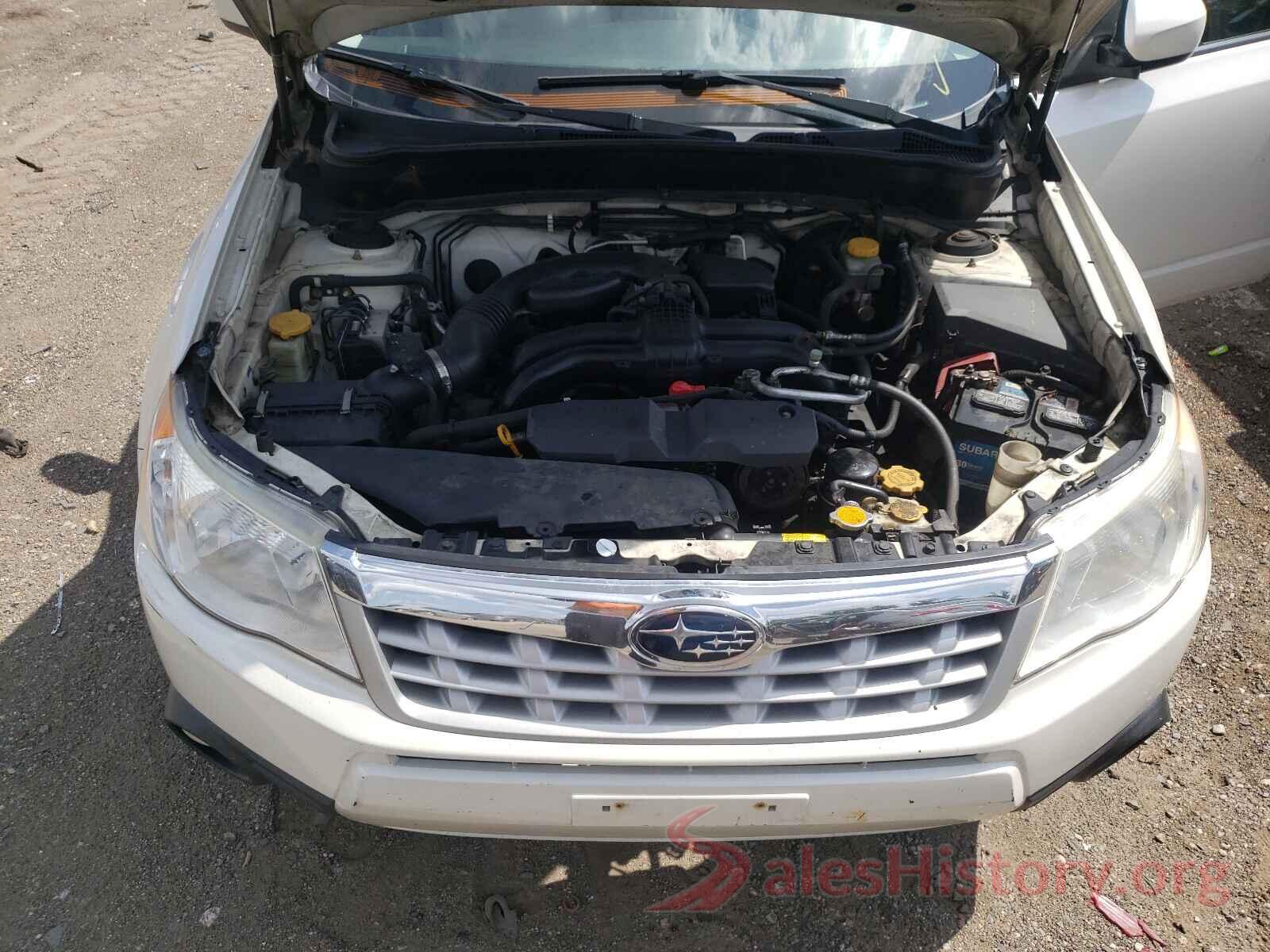 JF2SHADC3BH752793 2011 SUBARU FORESTER