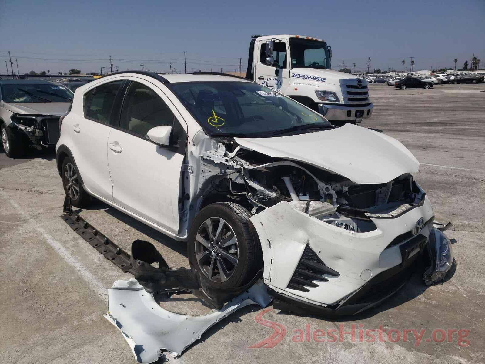 JTDKDTB34J1619914 2018 TOYOTA PRIUS